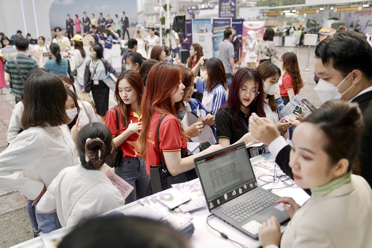 Bamboo Airways ảnh 2 Bamboo Airways anh 2