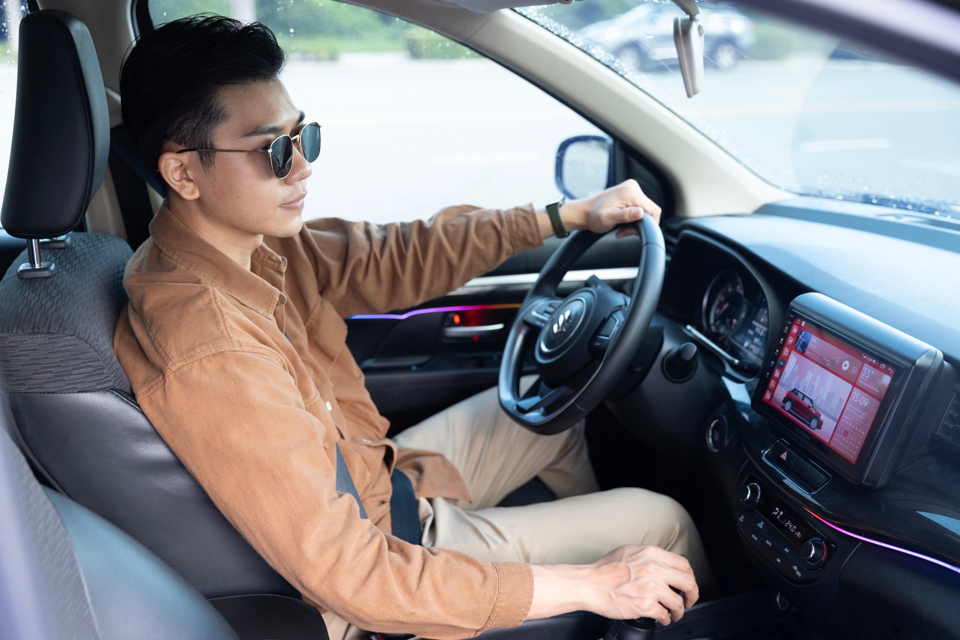 Diem sang cua thi truong oto Viet trong boi canh kinh te am dam hinh anh