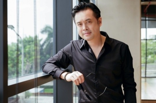 NS Duong Khac Linh: 'Hoa Sen SoundFest la dai tiec da khau vi am nhac' hinh anh