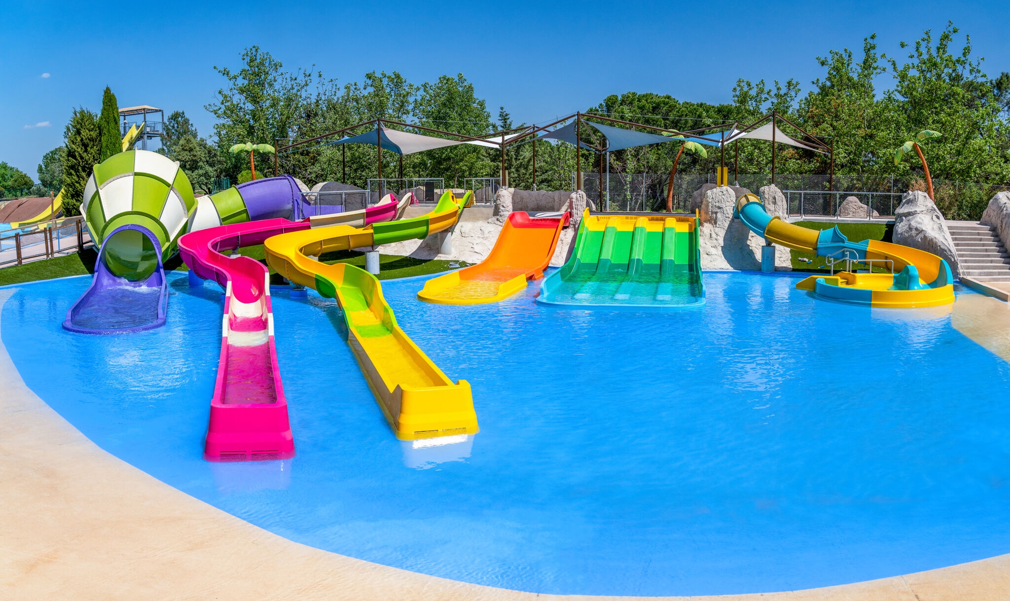 Thien duong Bao Son,  Aloha Summer anh 5