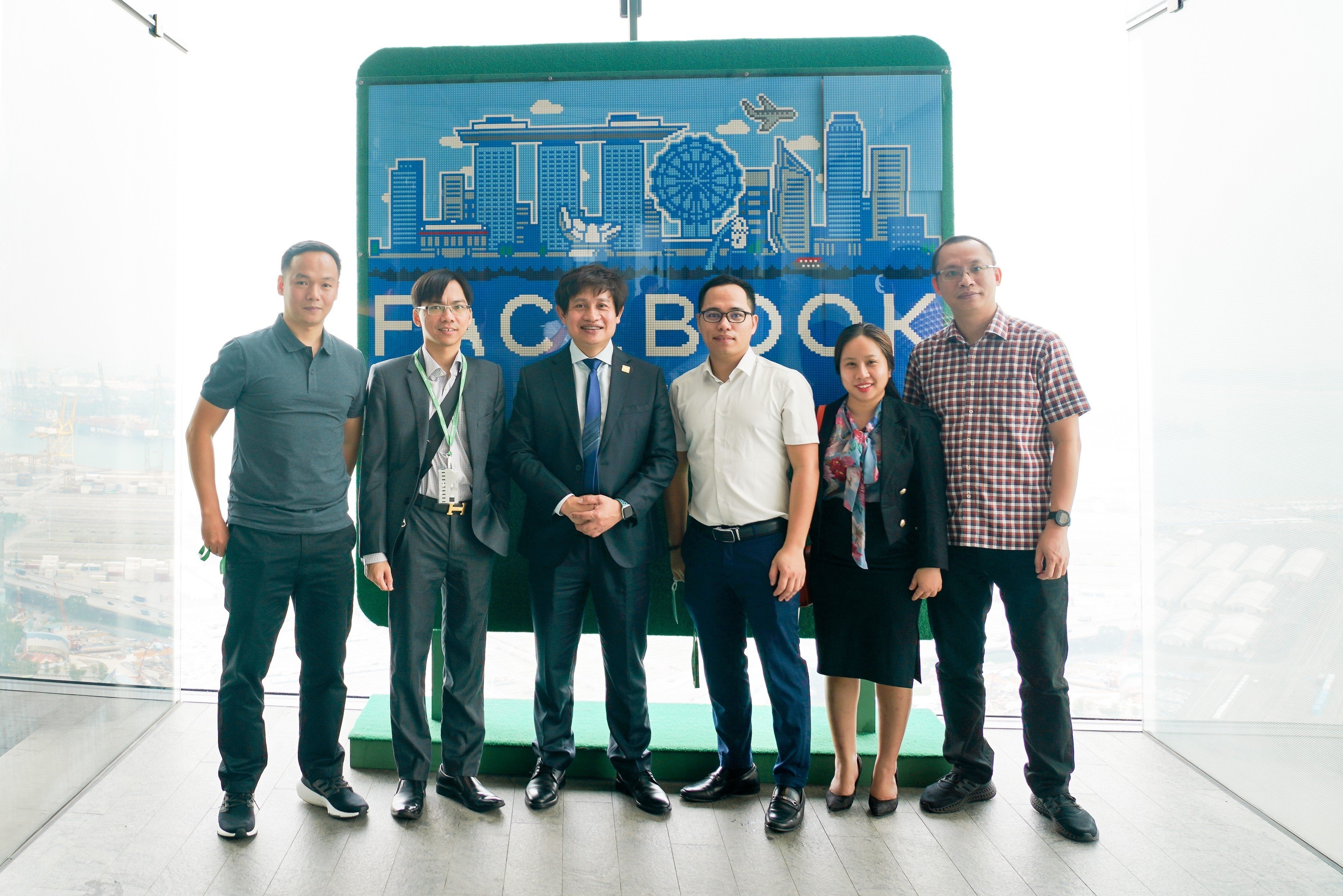 Meey Land len ke hoach hop tac voi cac ong lon cong nghe the gioi hinh anh