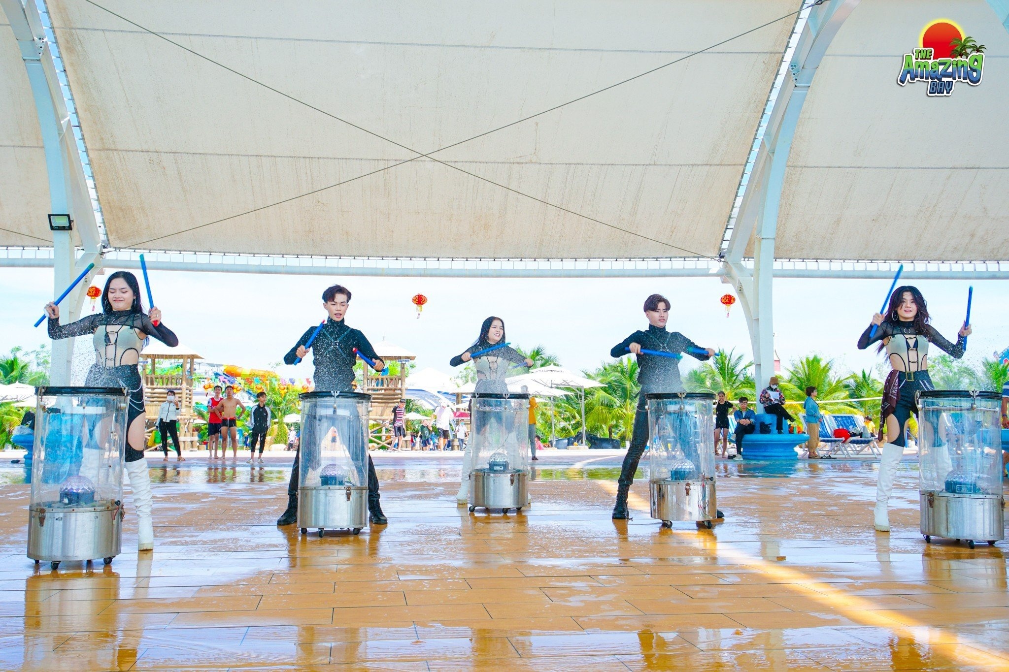 Vịnh Kỳ Diệu ảnh 4 Vinh Ky Dieu anh 4