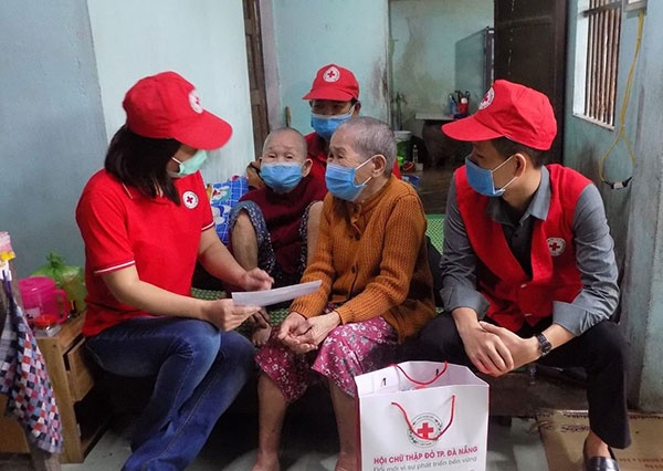 Thang Nhan dao 2023 anh 2