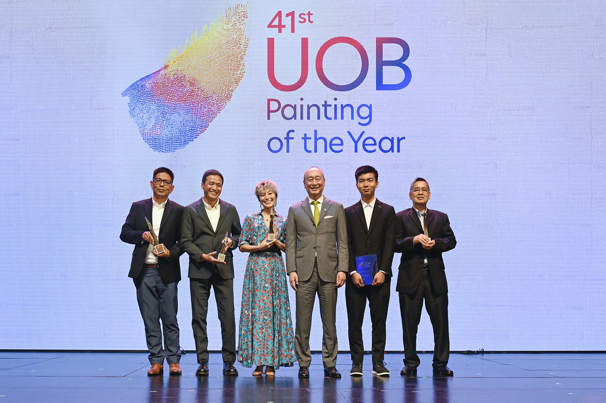 UOB Painting of the Year - giai thuong nghe thuat hang dau Dong Nam A hinh anh