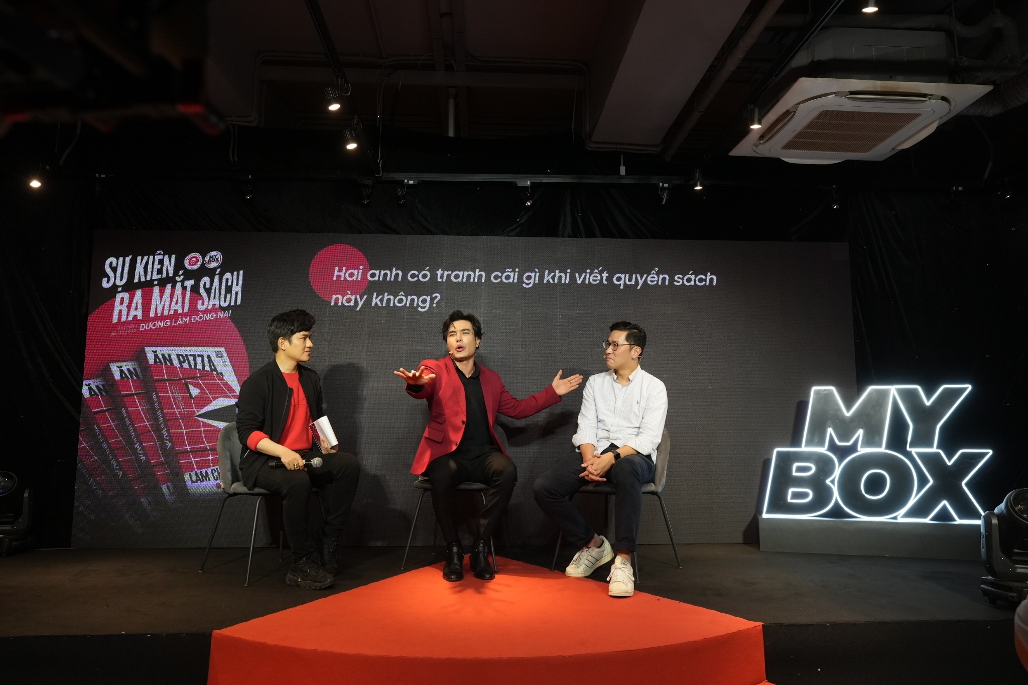 Lê Dương Bảo Lâm,  Pizza Hut ảnh 2 Le Duong Bao Lam,  Pizza Hut anh 2