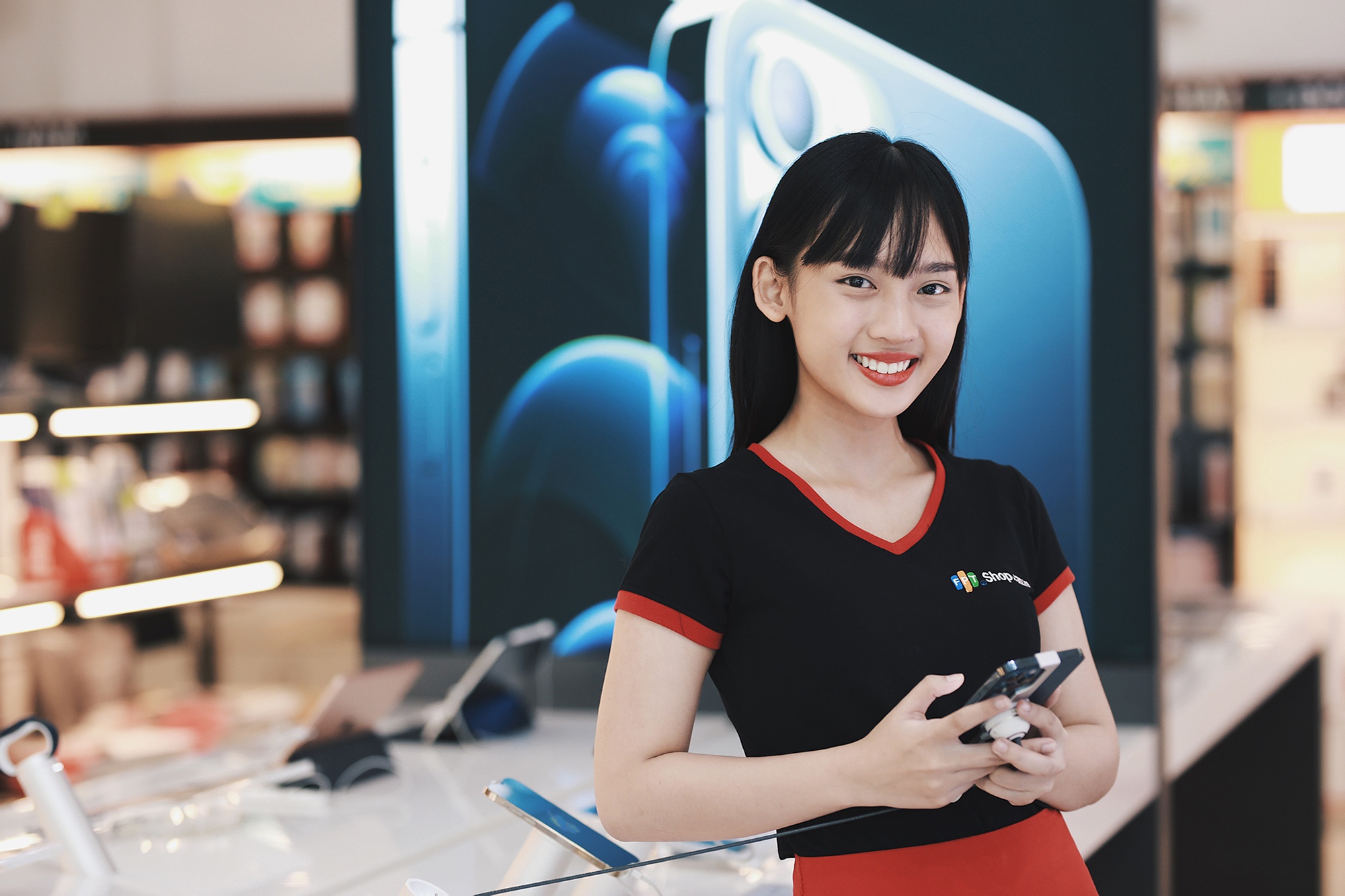 FPT Shop huong toi chu nghia tieu dung nhan van hinh anh