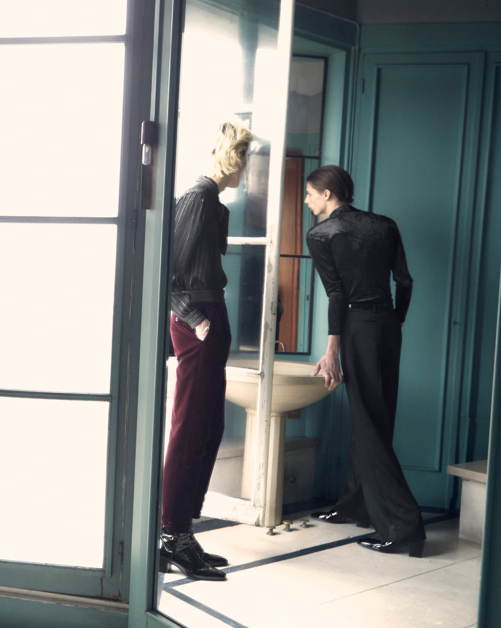 Khuyến mãi Saint Laurent ảnh 2 Khuyen mai Saint Laurent anh 2