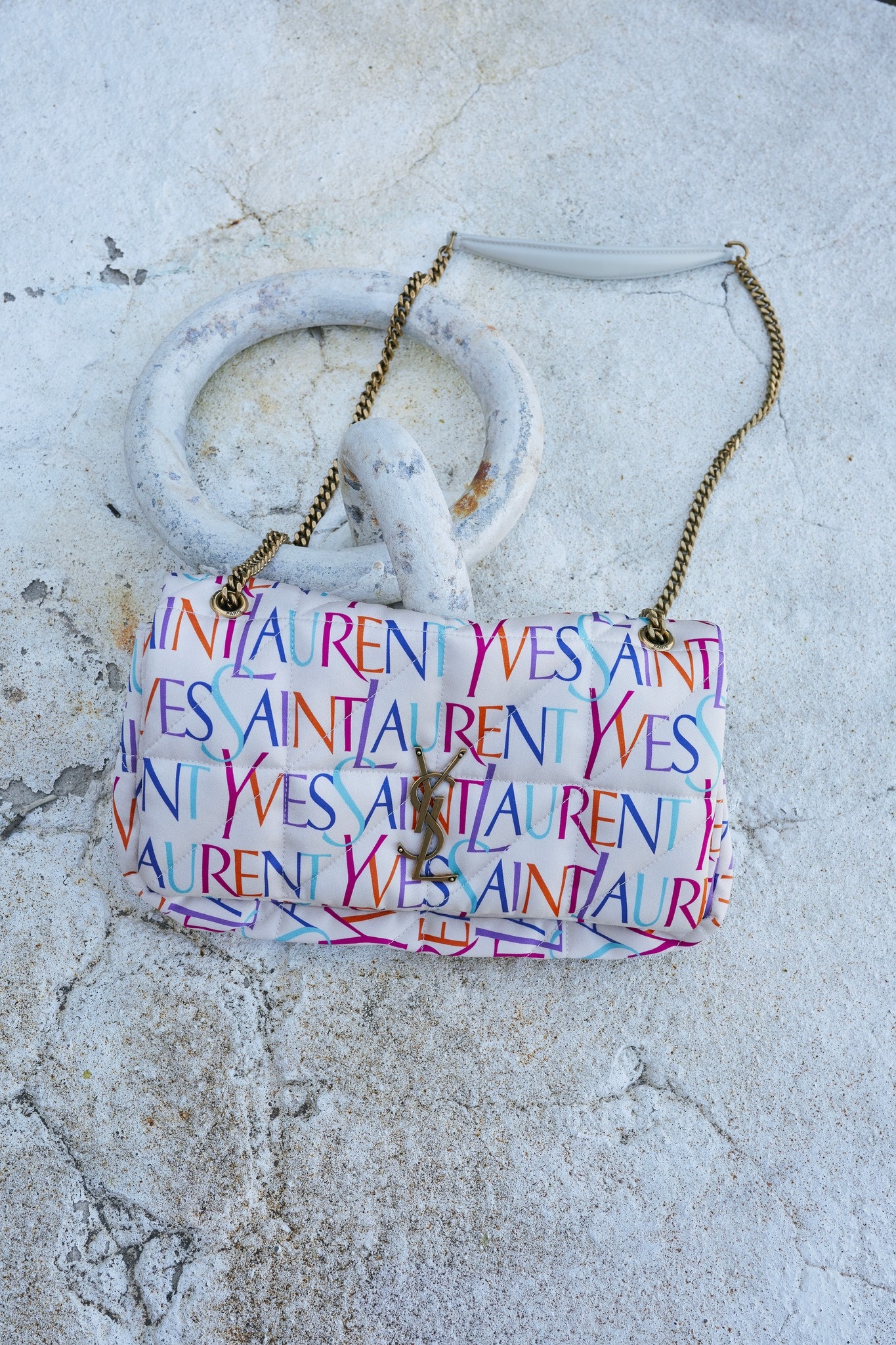 Khuyến mãi Saint Laurent ảnh 4 Khuyen mai Saint Laurent anh 4