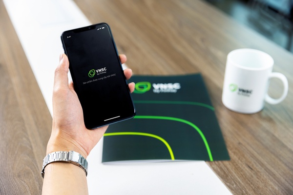 Ung dung Finhay chuyen doi thanh nen tang dau tu VNSC by Finhay hinh anh