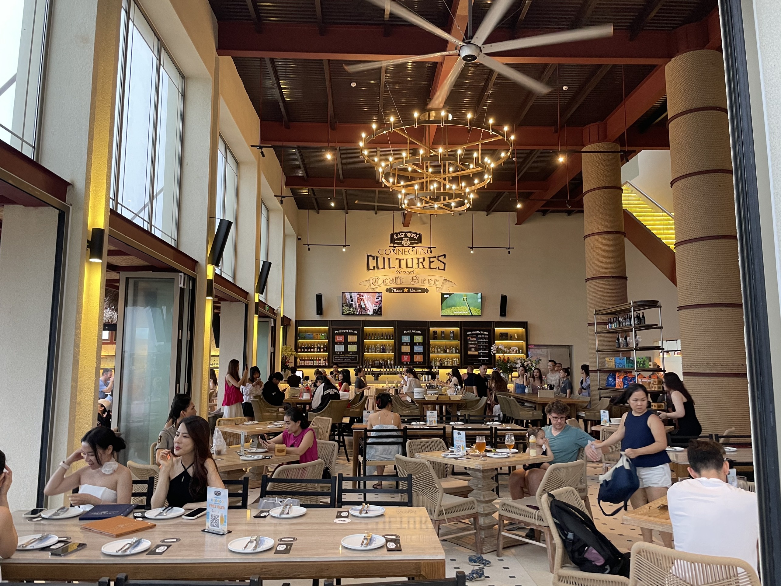 East West Brewing ảnh 8 East West Brewing anh 8