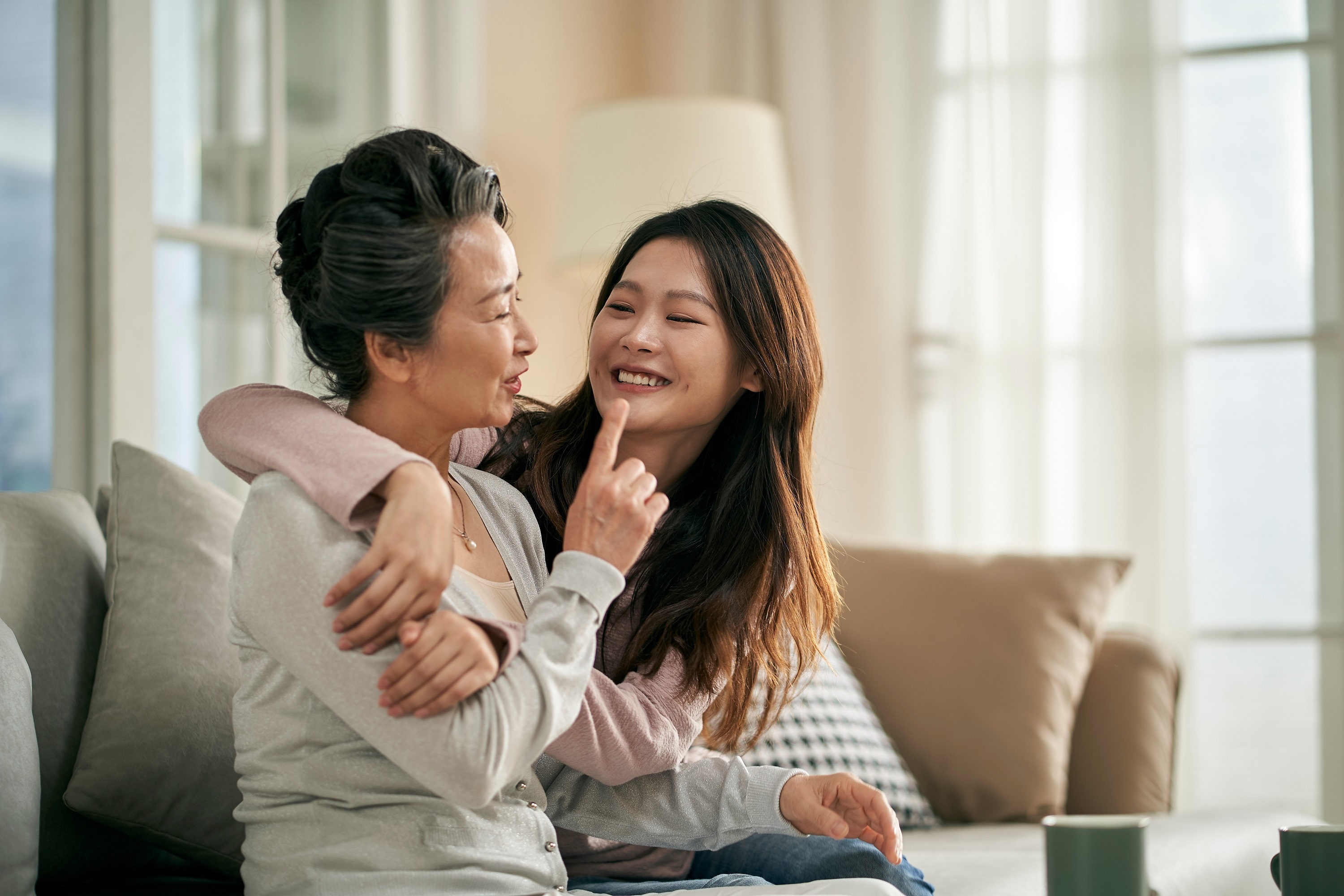 PNJ,  cái chạm ảnh 2 PNJ,  cai cham anh 2