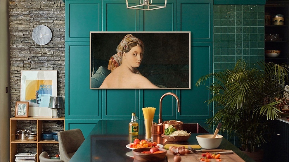 Diem nhan cong nghe trong khong gian song cua nguoi me tranh hinh anh