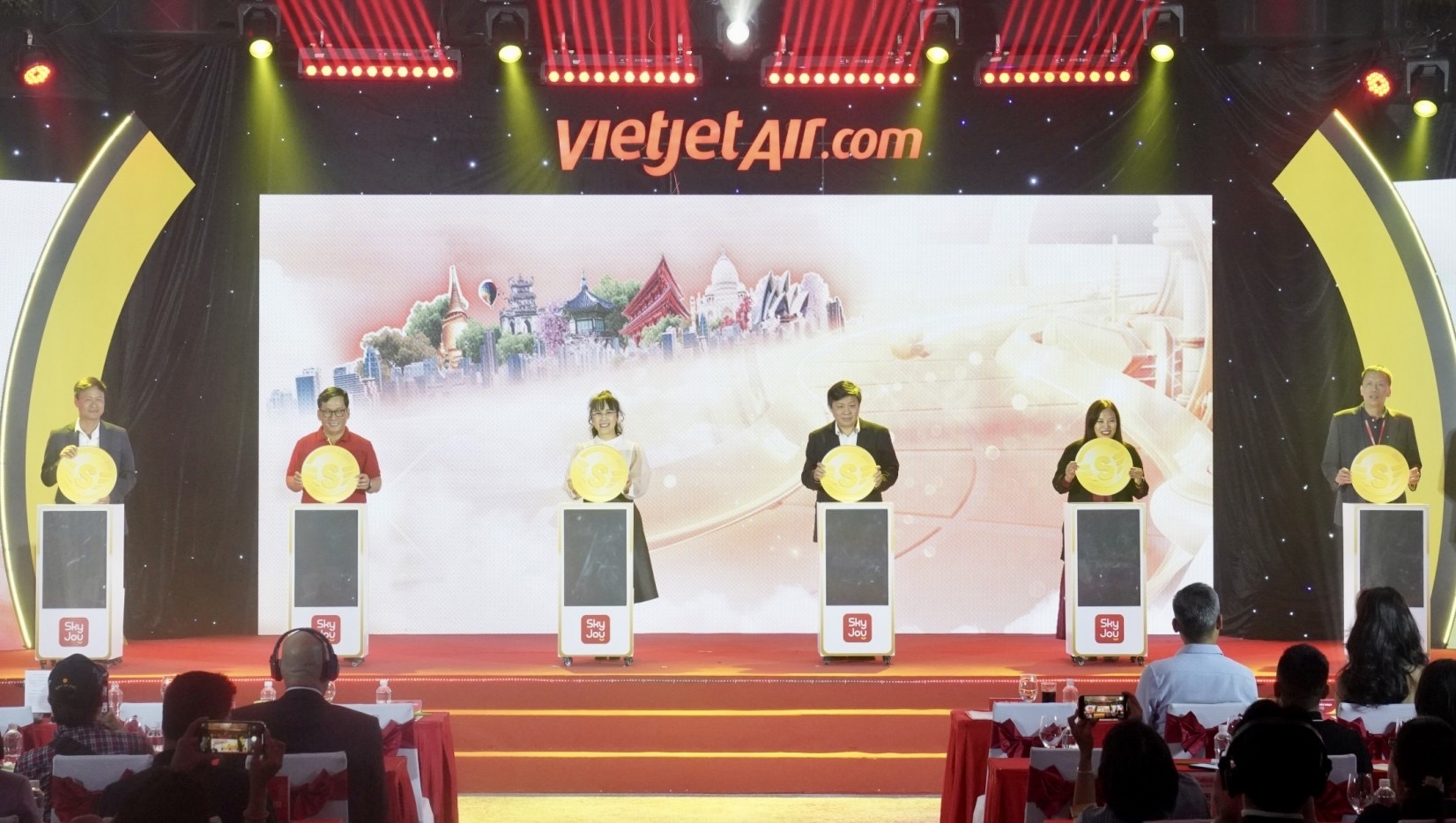 Vietjet anh 3