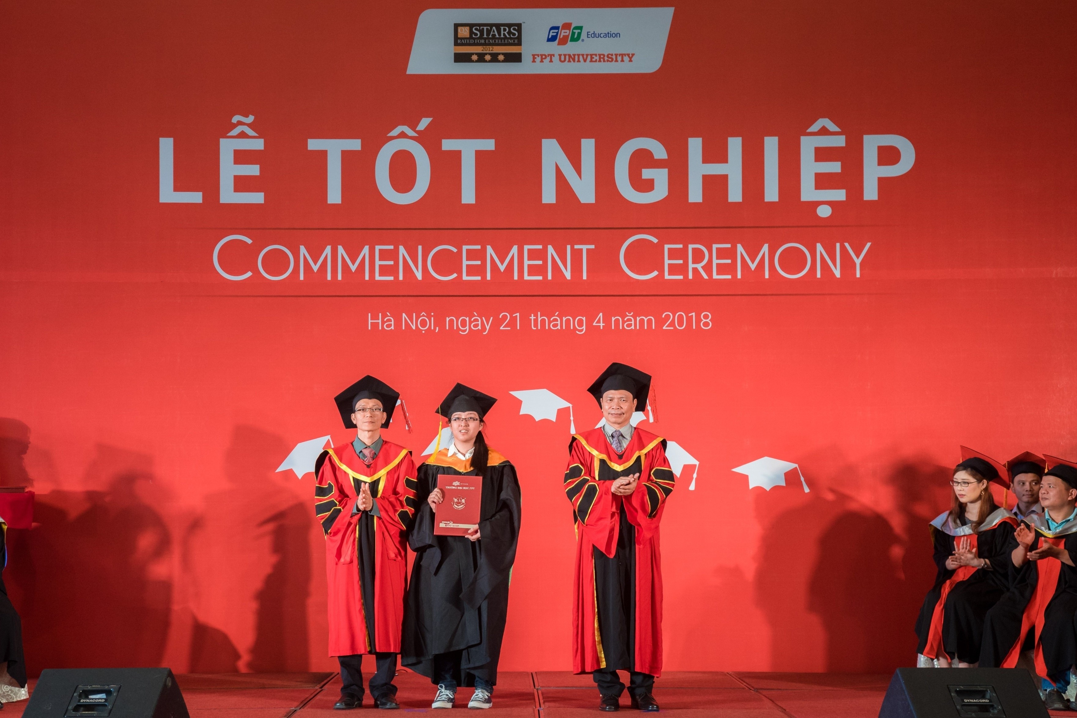 Cuu sinh vien Dai hoc FPT gianh hoc bong tien si tai Phap hinh anh