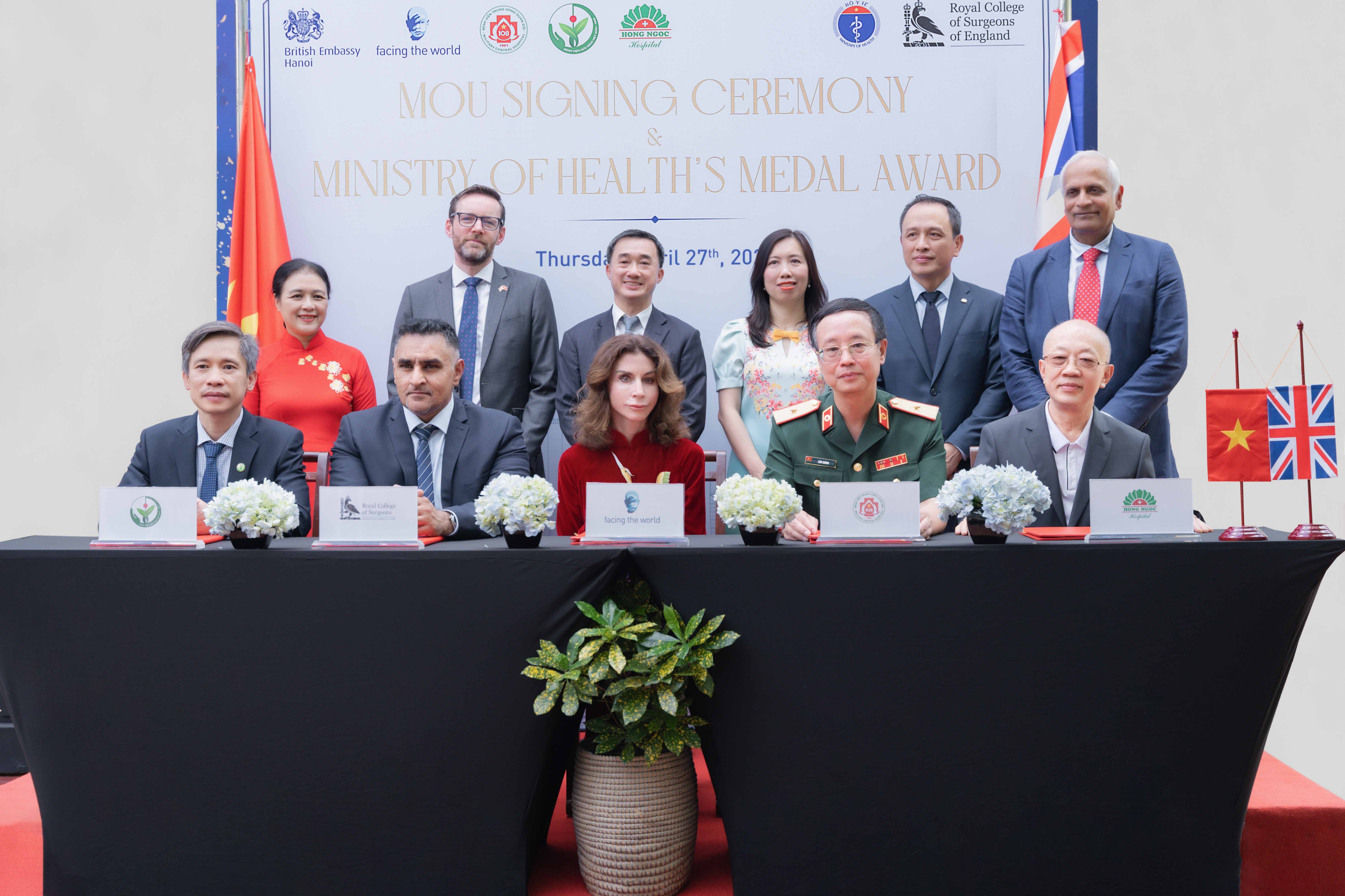 benh vien Hong Ngoc anh 1