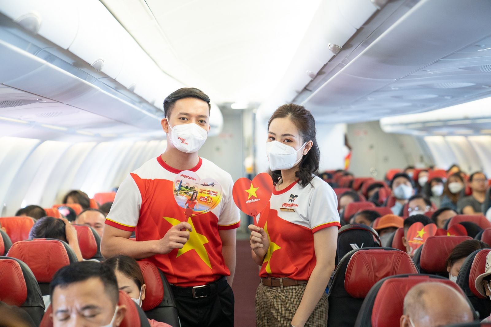 Mung sinh nhat Bac tren khap hanh trinh bay cung Vietjet ngay 19/5 hinh anh
