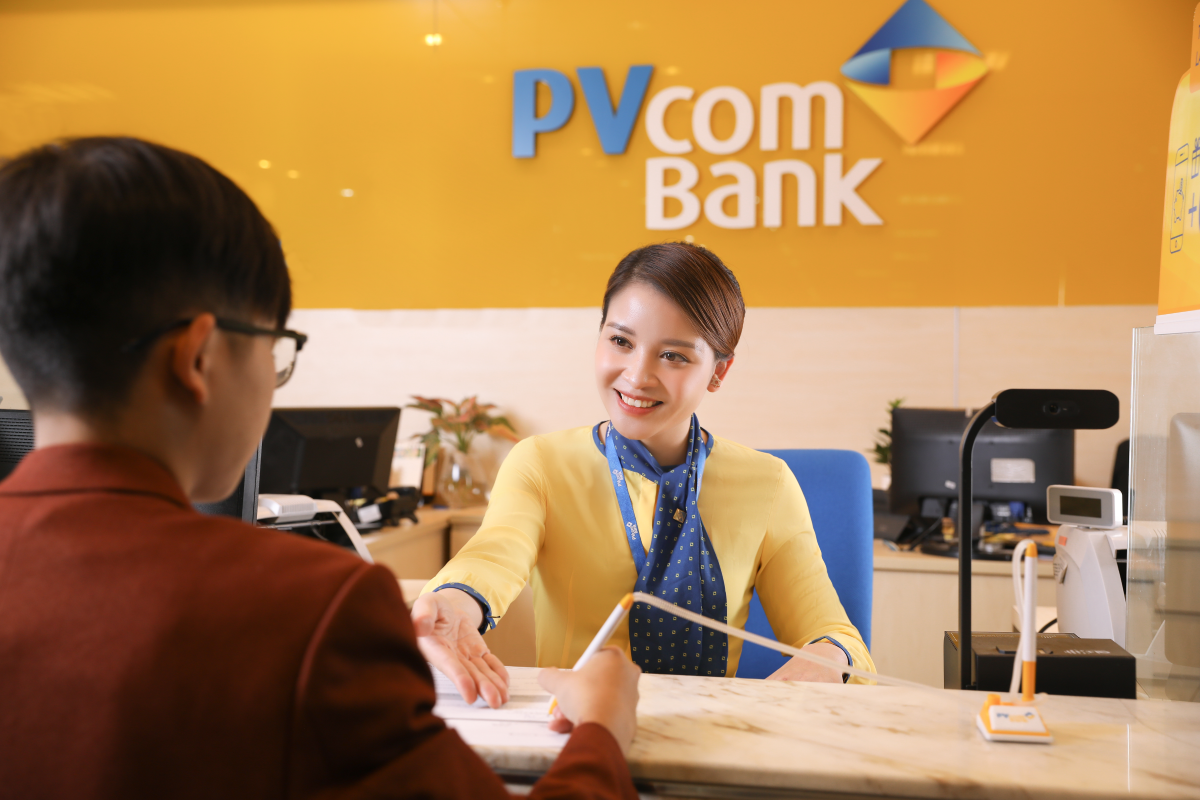 PVcomBank vao top tang truong nhanh nhat Viet Nam 4 nam lien tiep hinh anh