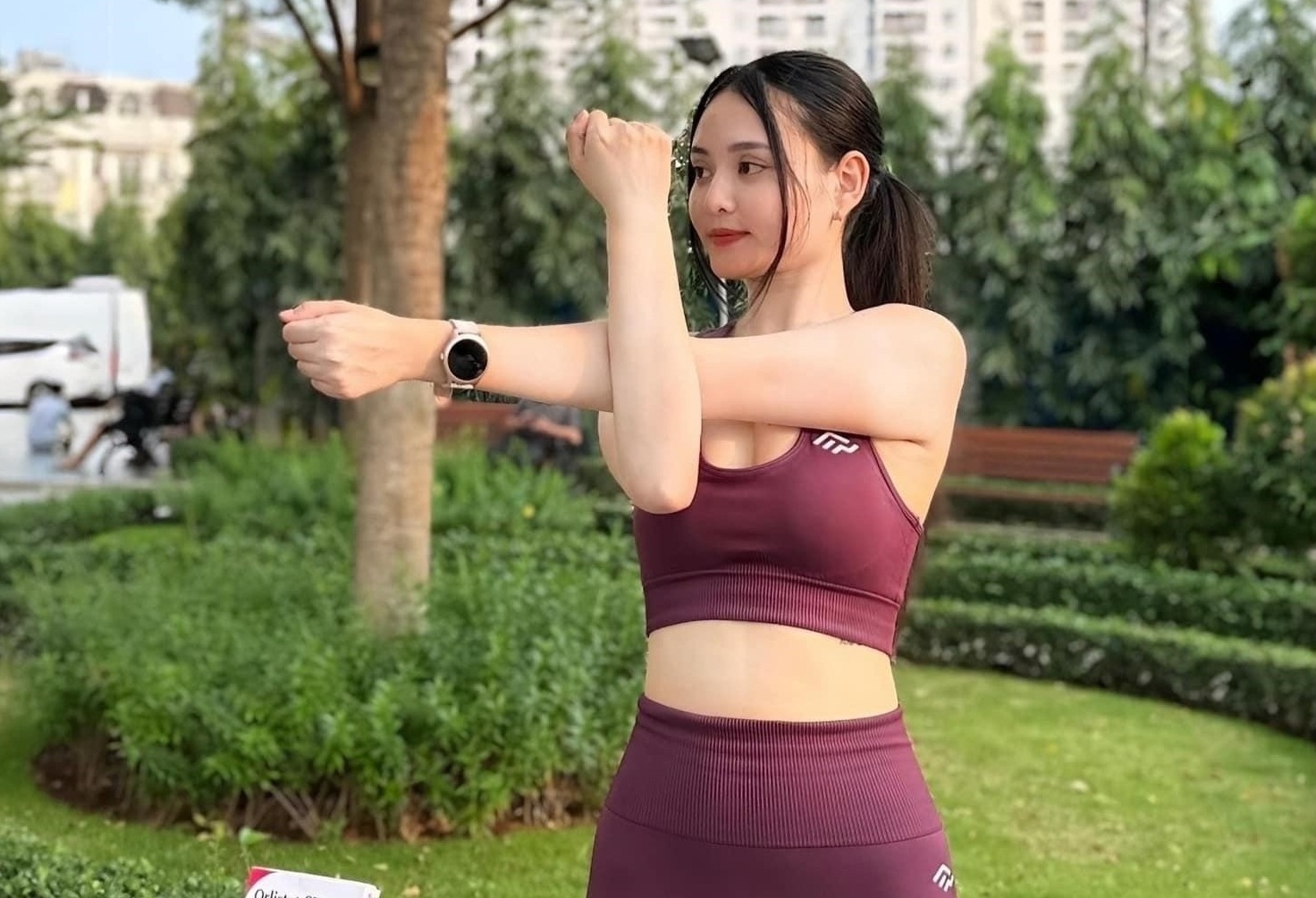 Duy tri voc dang - qua trinh cong huong cua nhieu yeu to hinh anh