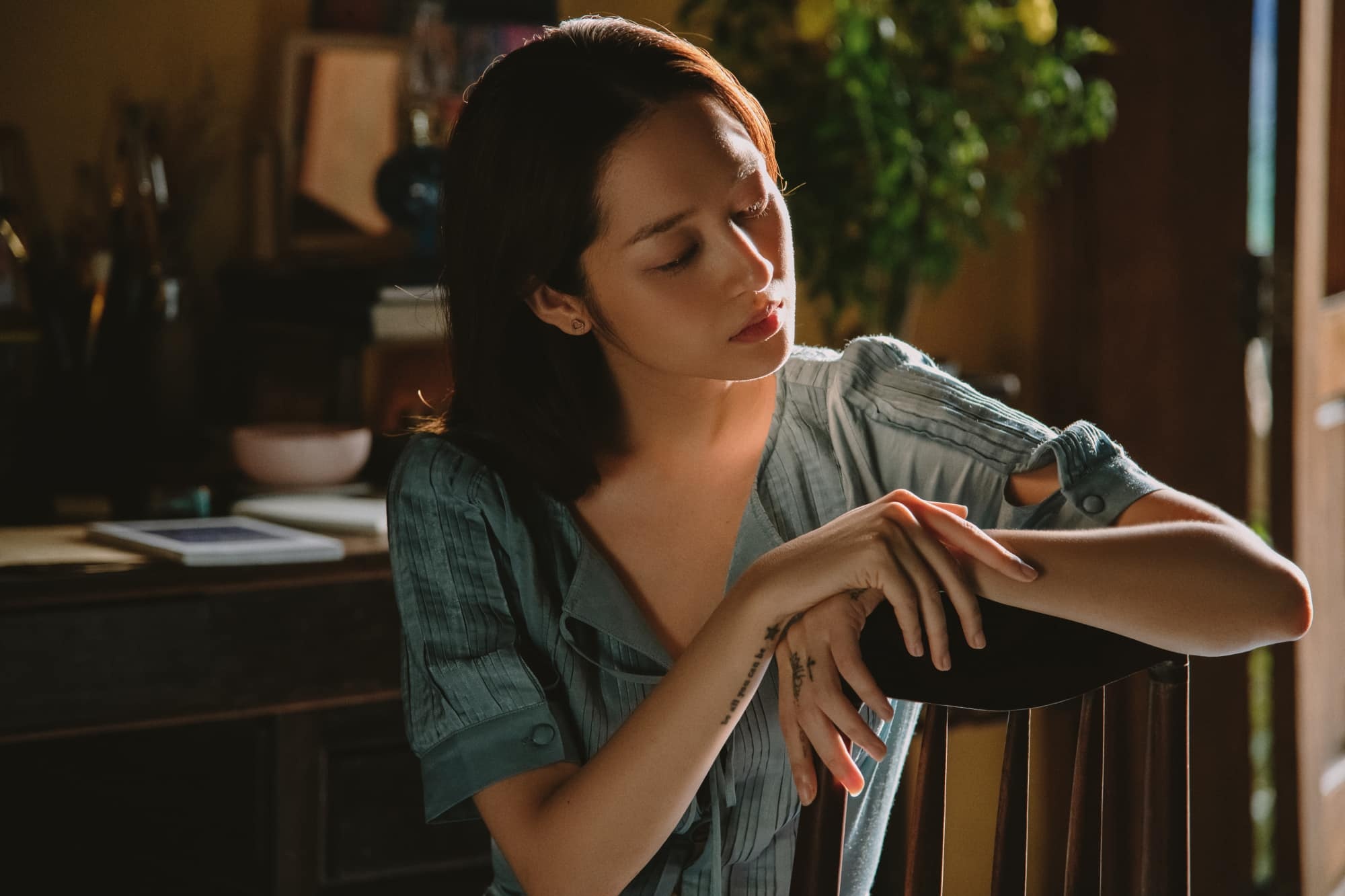 Bao Anh tro lai, 'cong pha' bang xep hang am nhac Viet Nam hinh anh