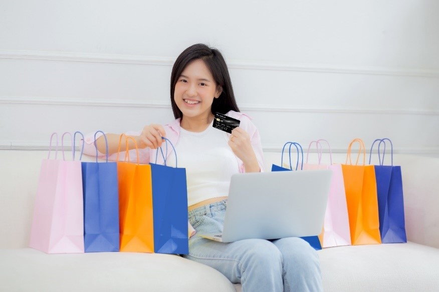 Chon the tin dung phu hop nhu cau va thoi quen chi tieu hinh anh