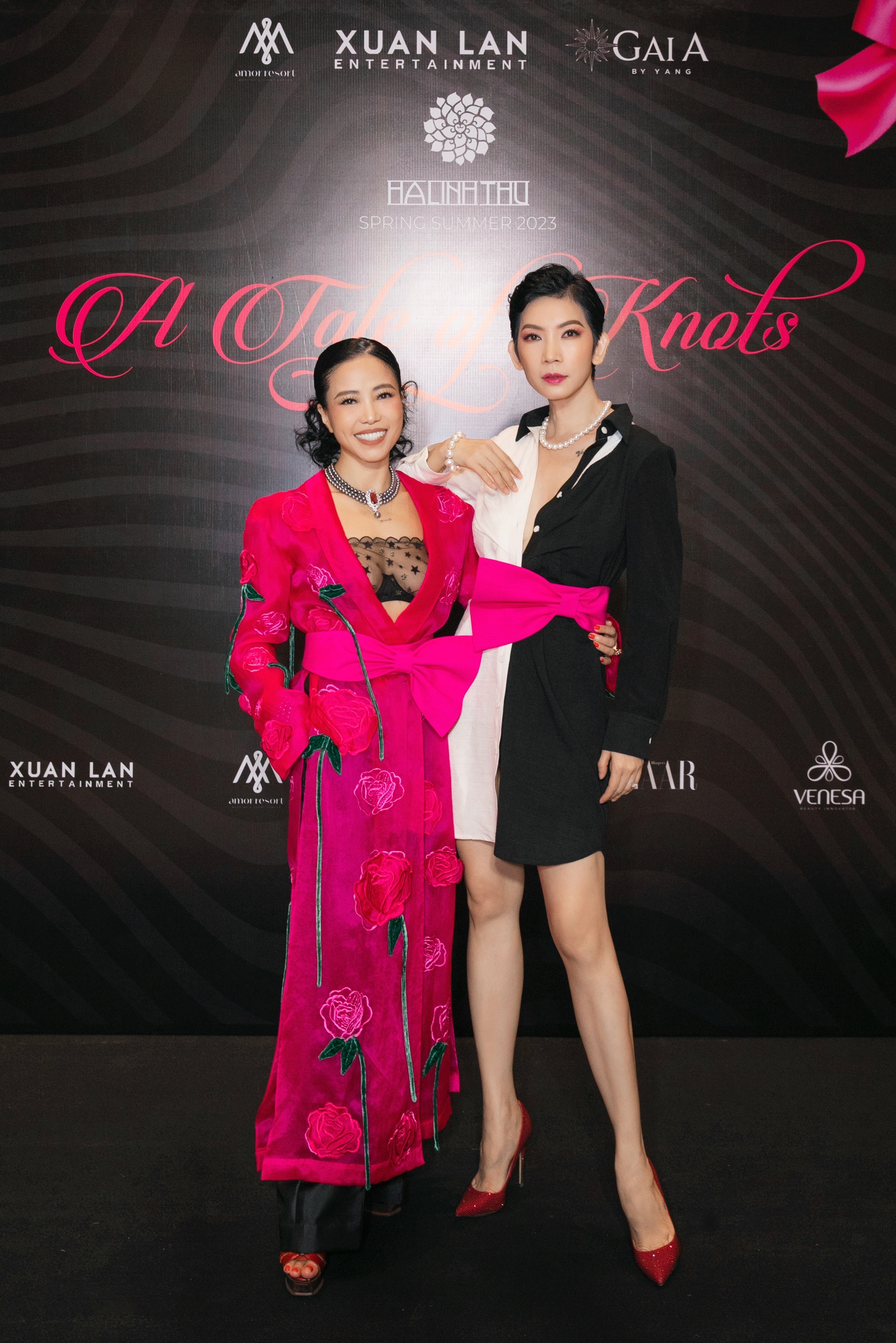 Venesa,  NTK Ha Linh Thu anh 2