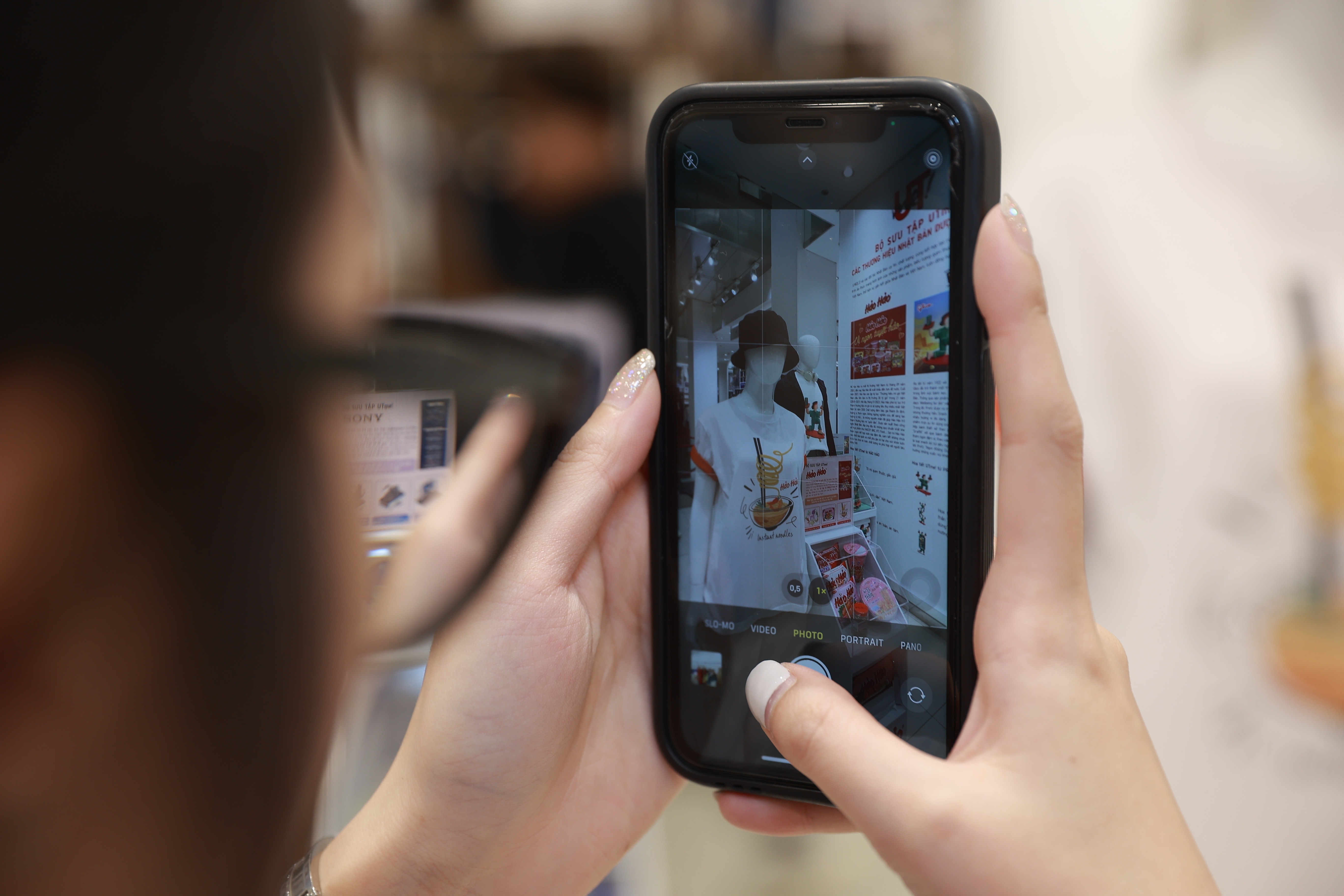 Uniqlo giam gia anh 5