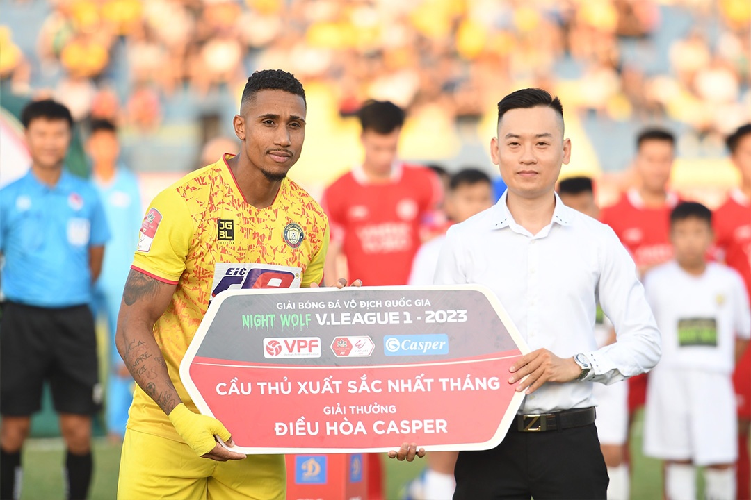 CLB Dong A Thanh Hoa 'boi thu' giai thuong thang 4 tai V.League 1-2023 hinh anh