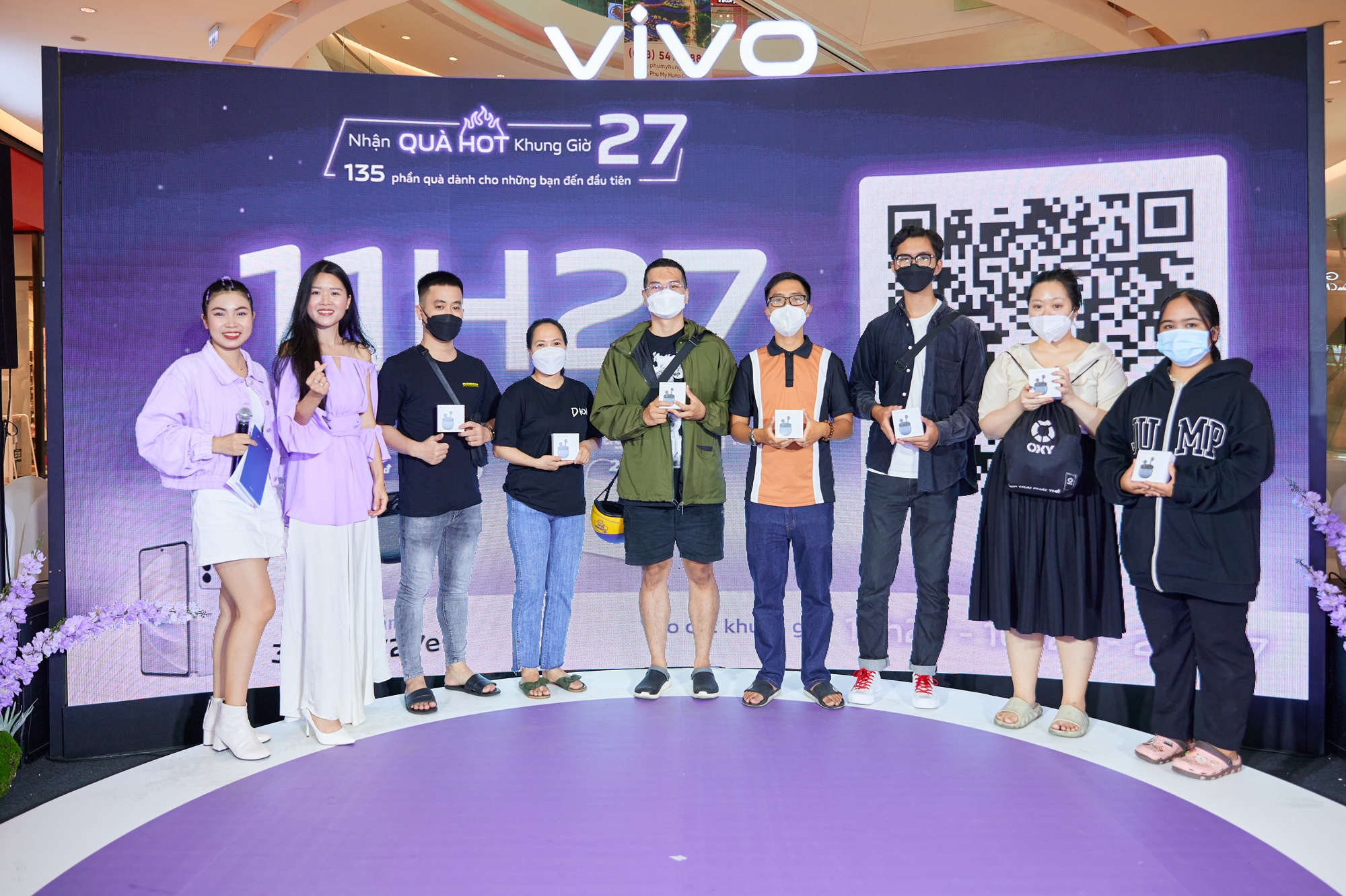 Vivo V27e 'cham' tay nguoi dung voi loat su kien trong thang 5 hinh anh