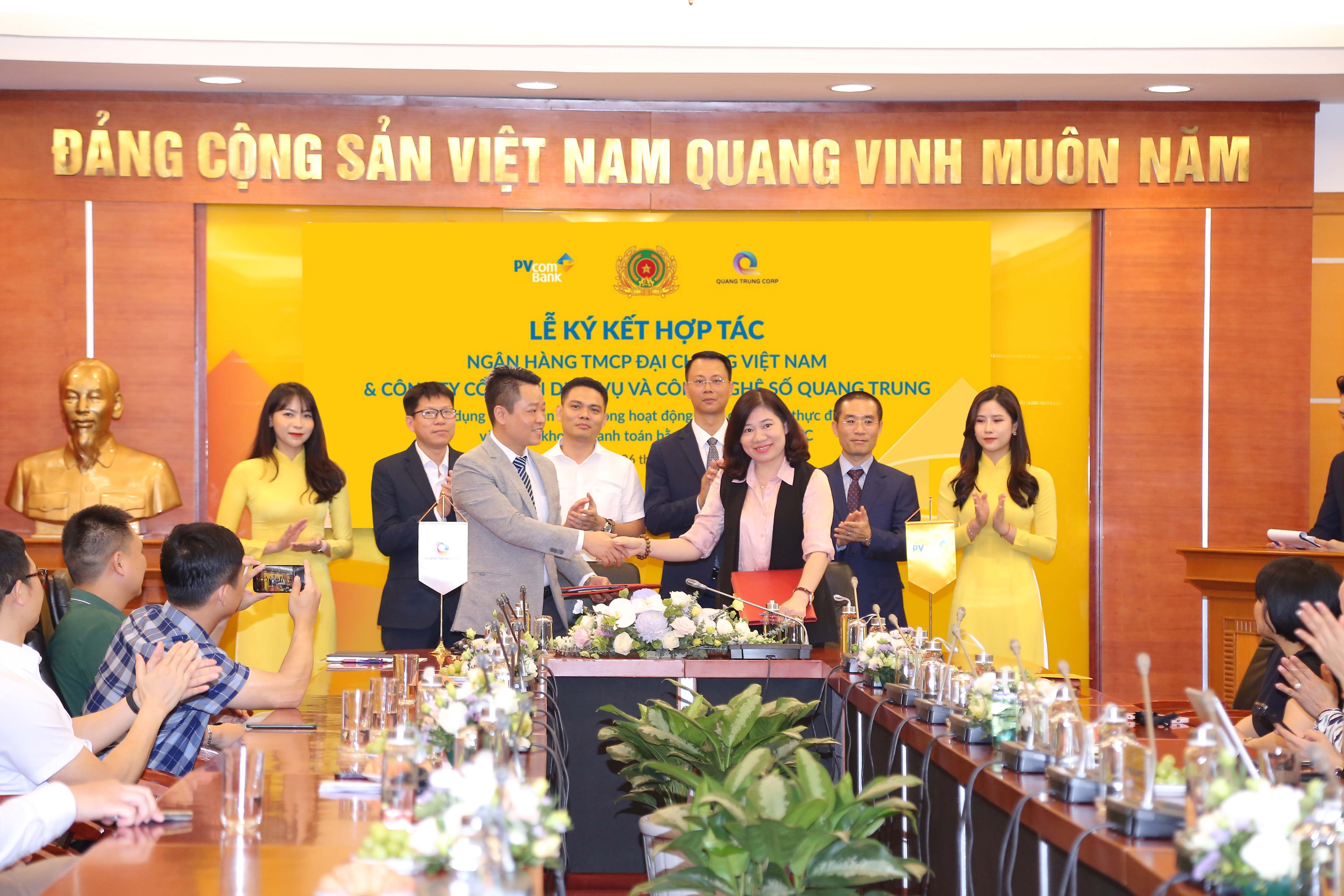 PVcomBank anh 1