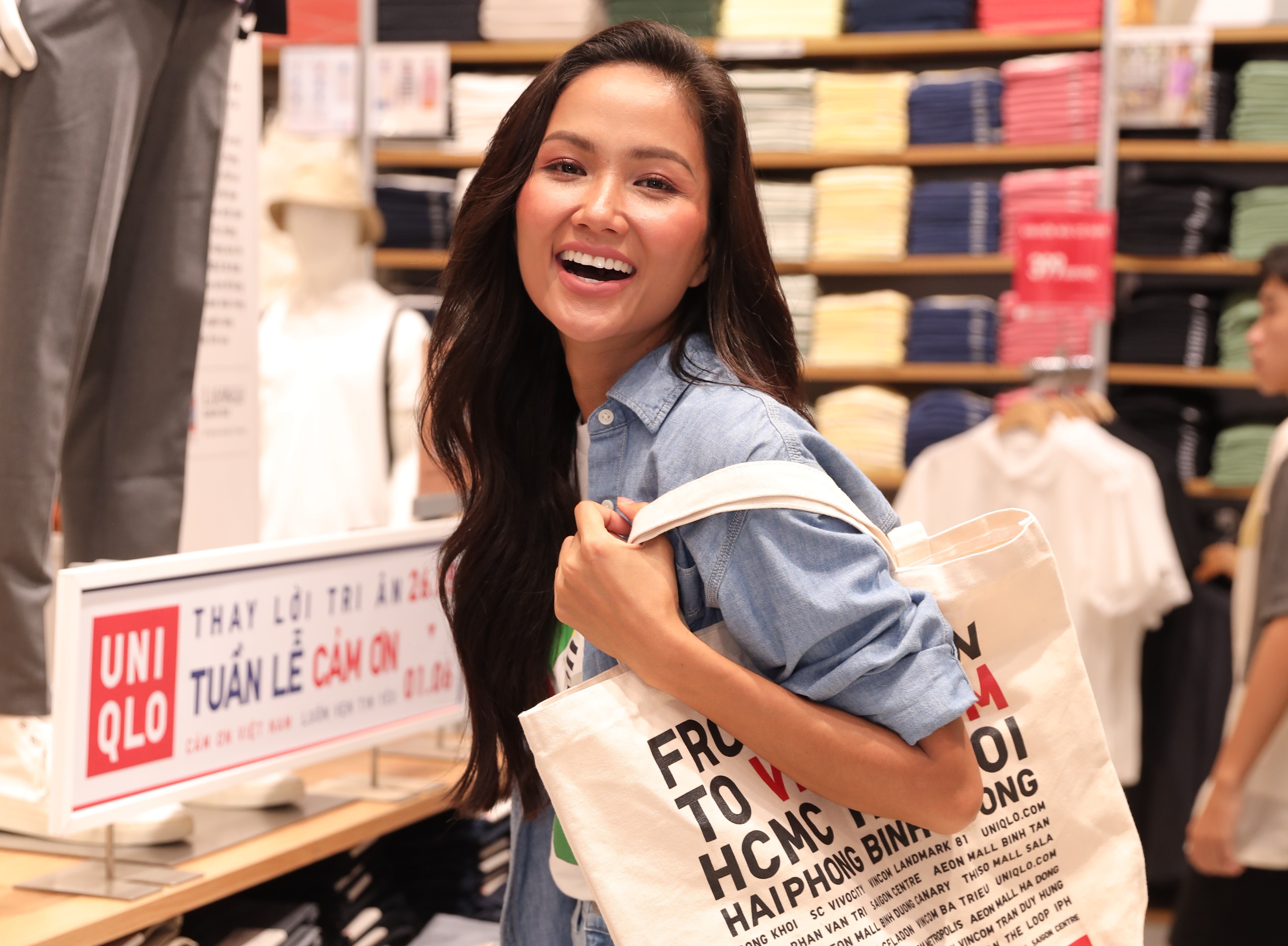 Trai nghiem van hoa Nhat voi ‘Tuan le cam on’ cua Uniqlo hinh anh