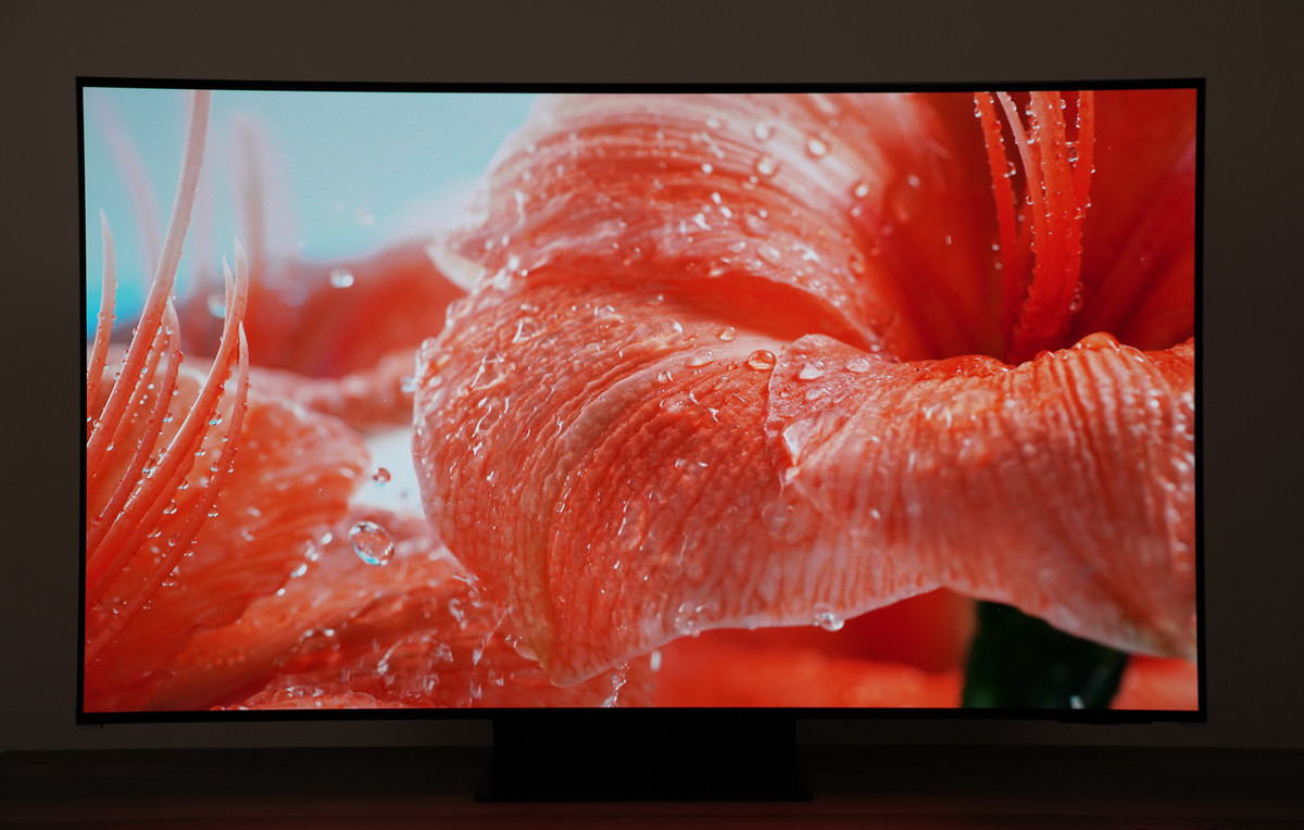 Business Insider: ‘S95C cua Samsung la TV 4K tot nhat nam 2023’ hinh anh