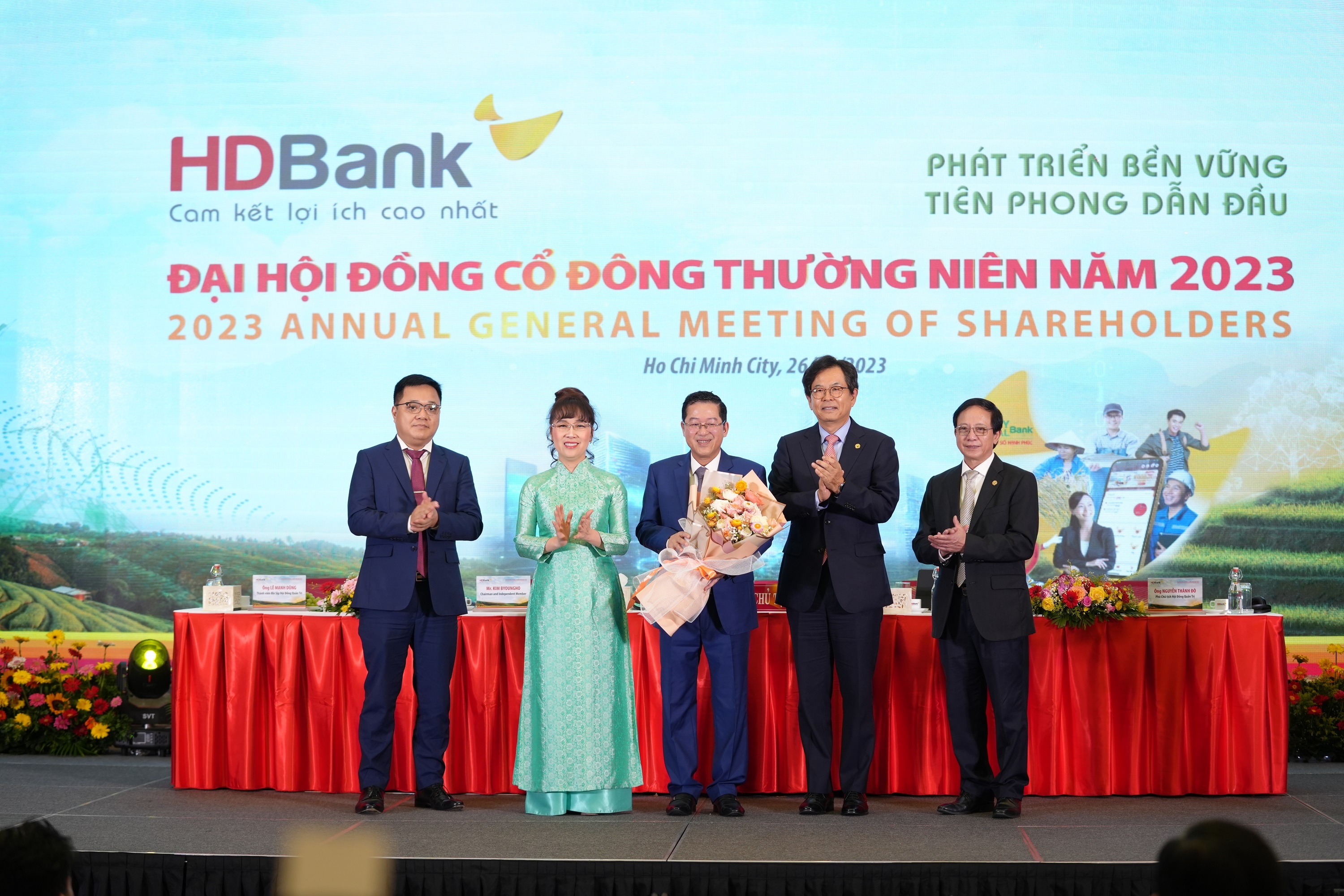 HDBank anh 3
