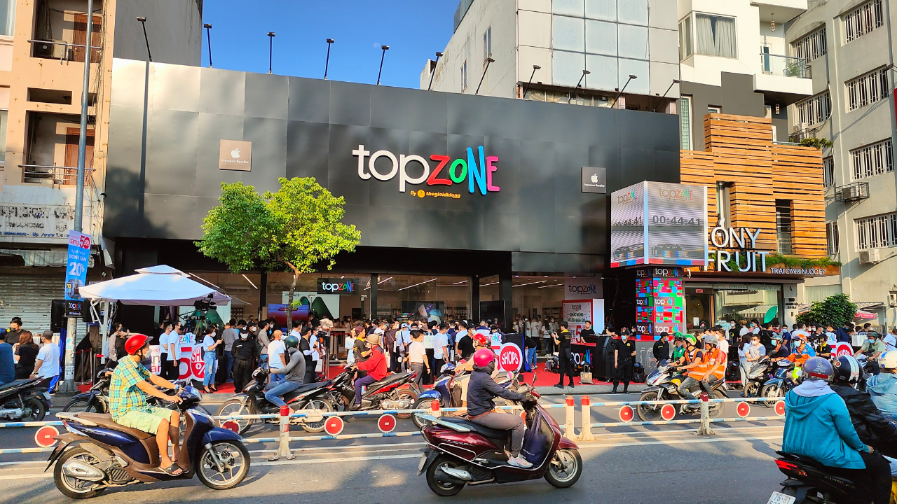 TopZone,  Apple anh 3