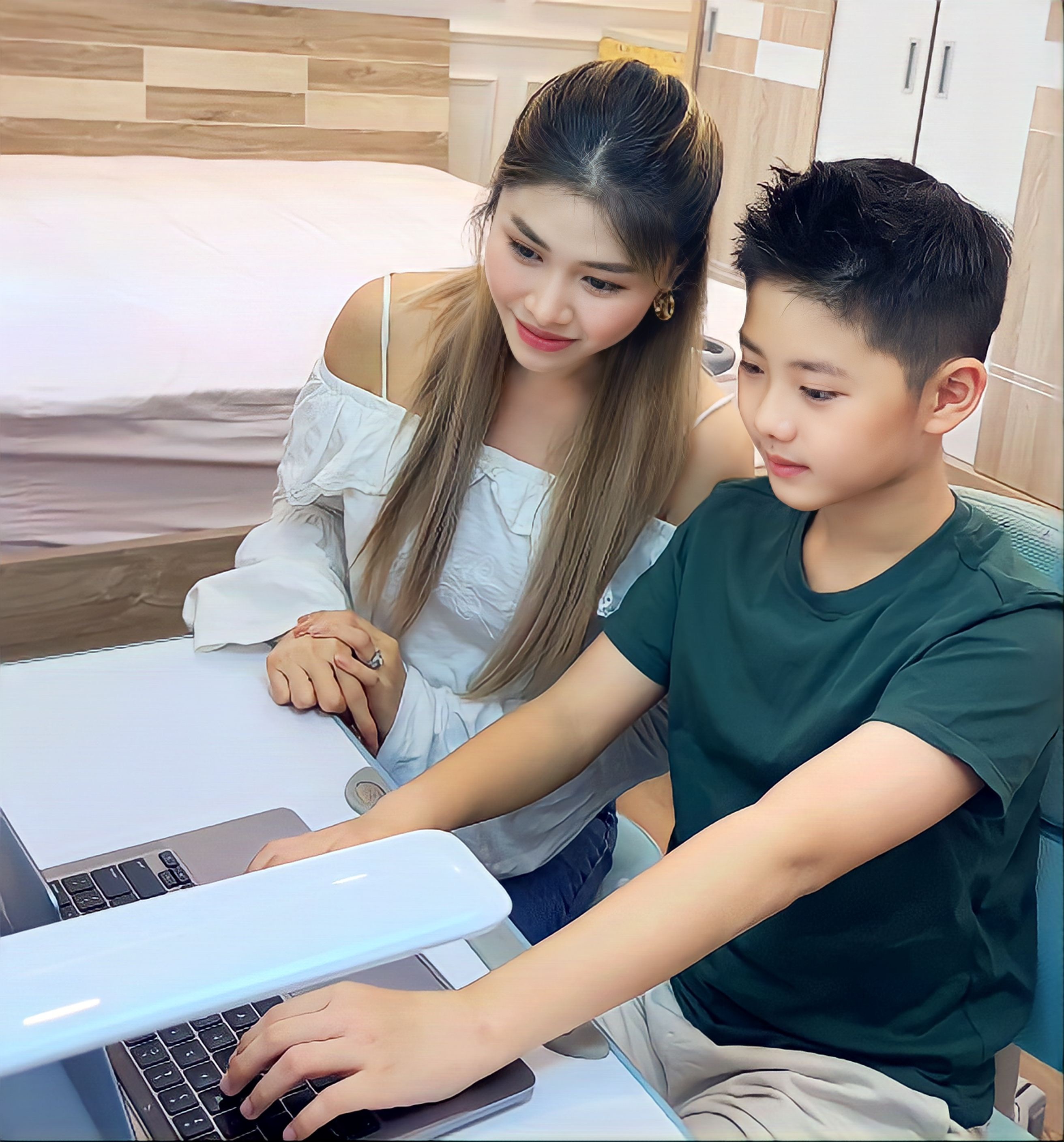 Marathon Education anh 1