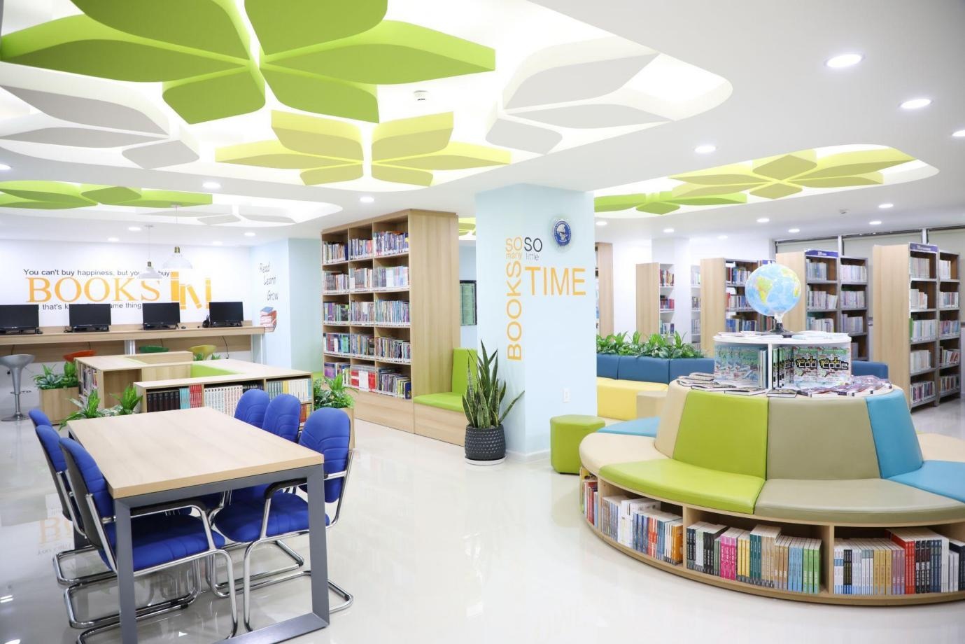 Truong Quoc te A Chau anh 5