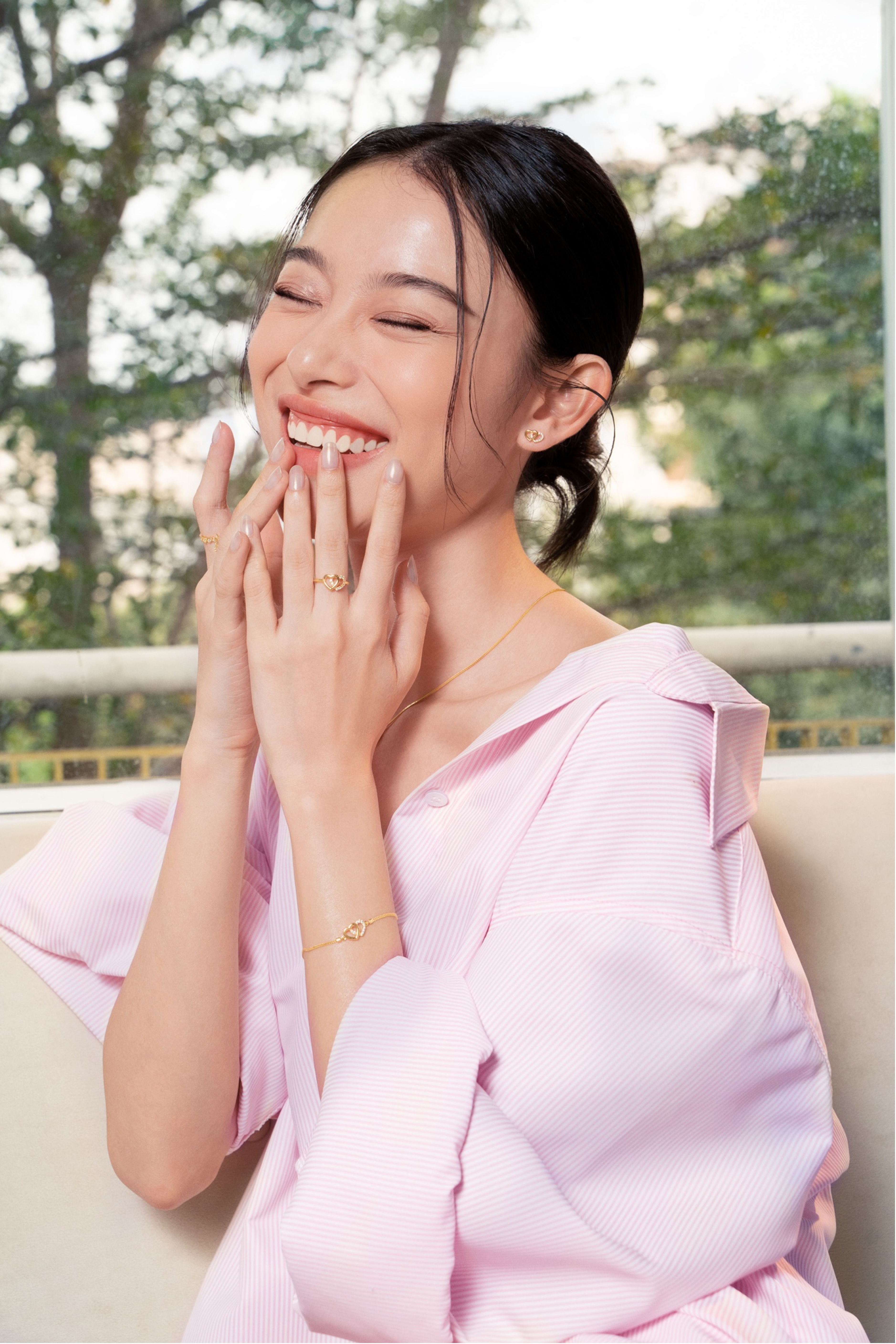 Ngoc Tham Jewelry anh 3