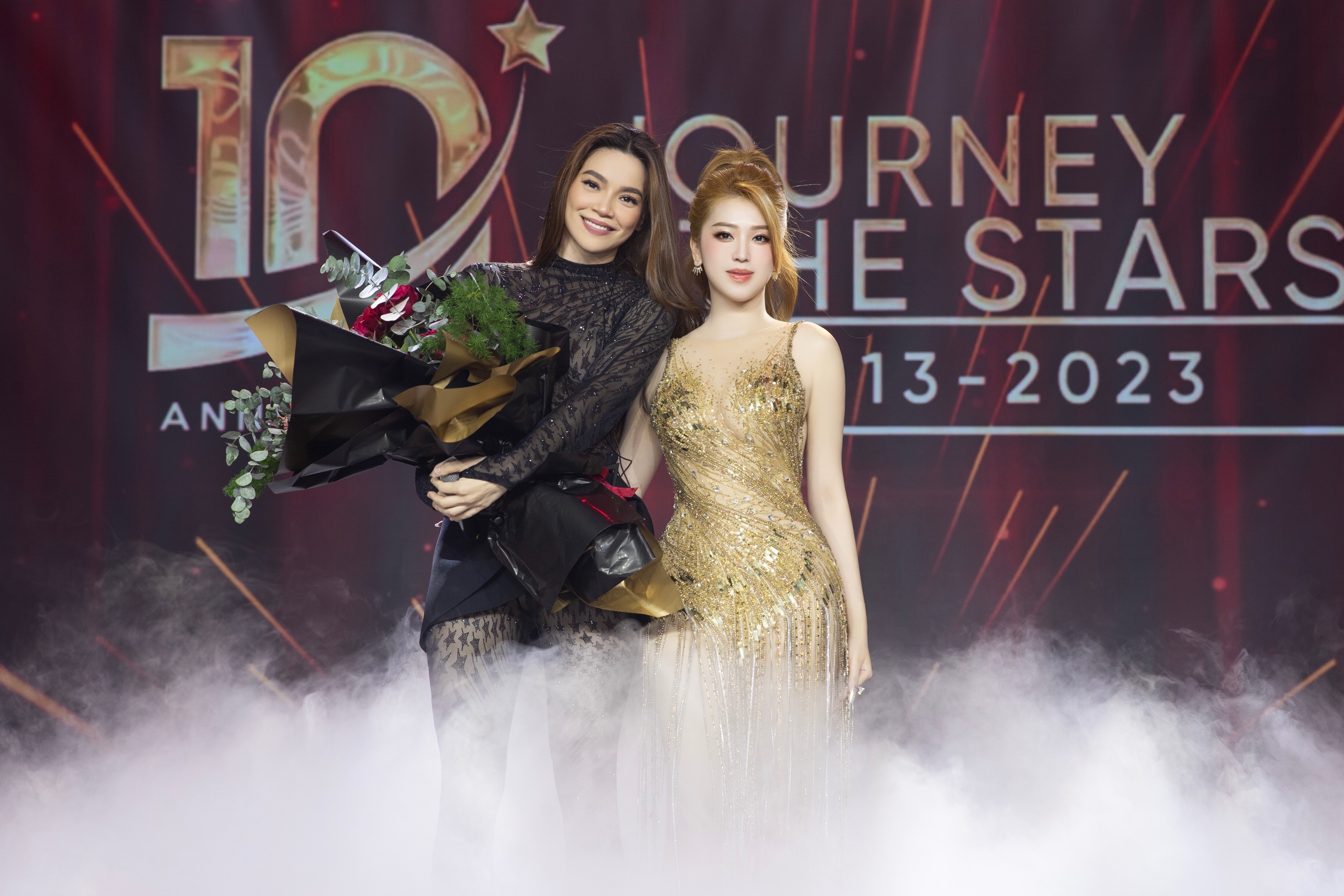 Acosmetics,  Ho Ngoc Ha anh 1