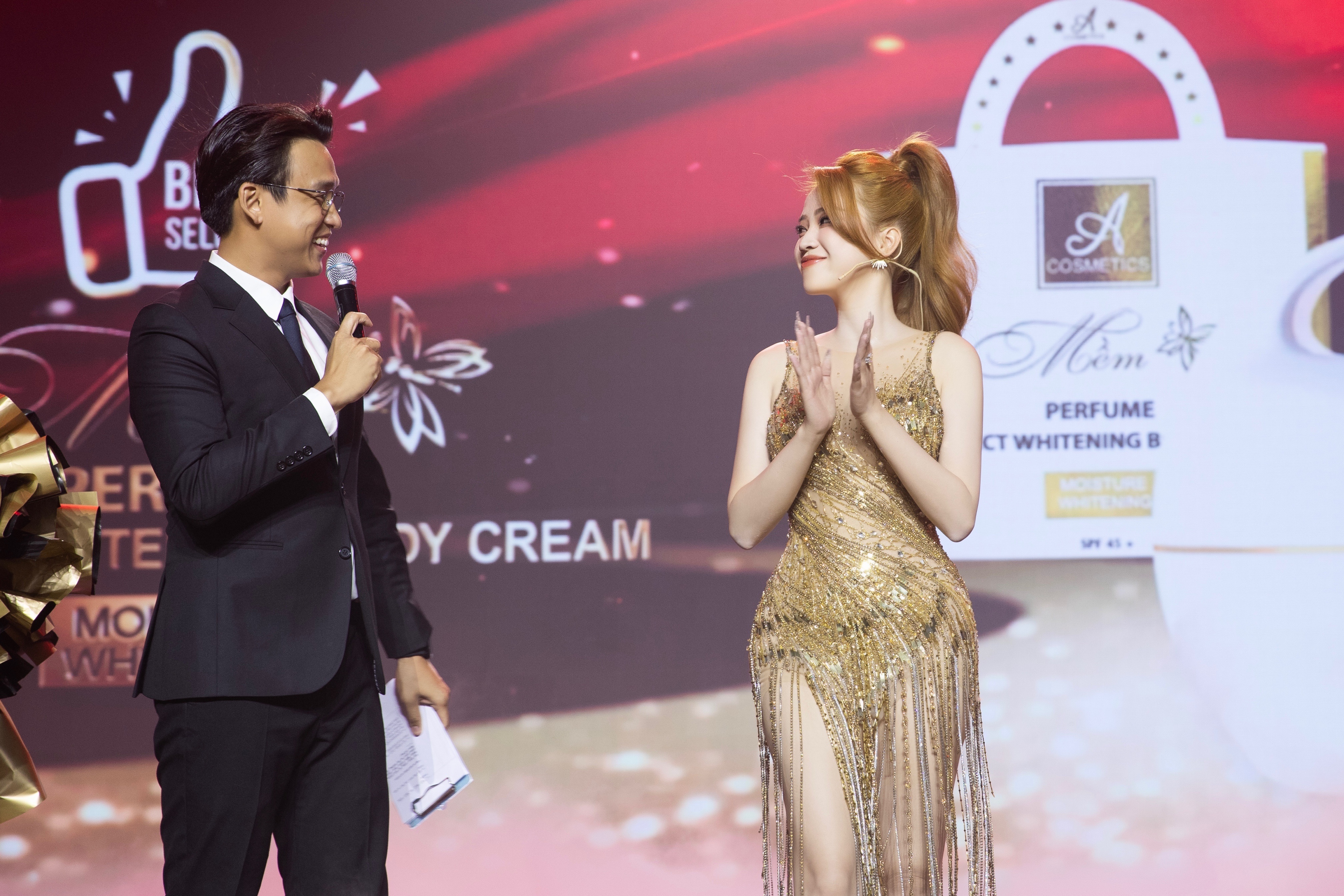 Acosmetics,  Ho Ngoc Ha anh 2