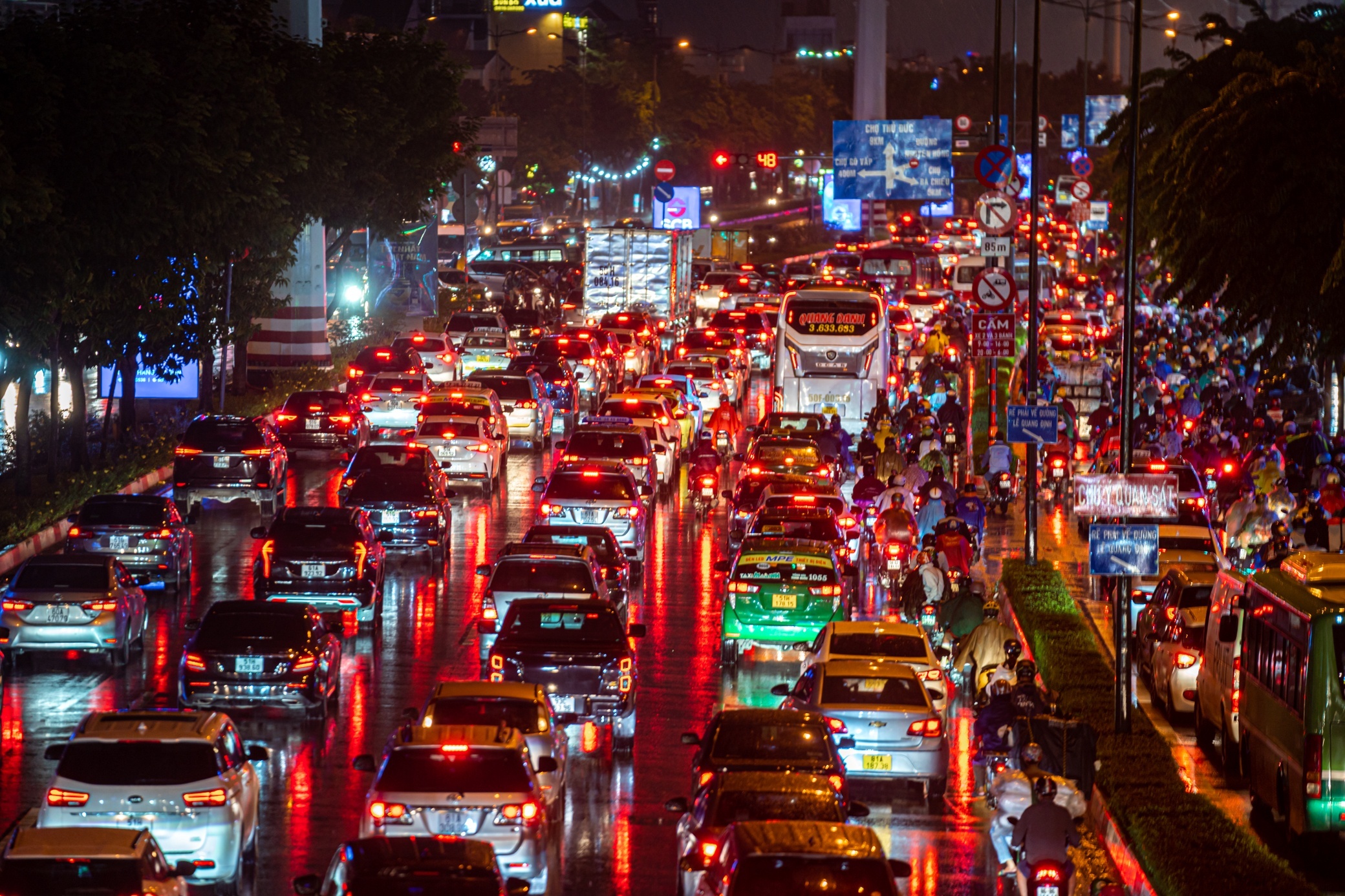 Kiki,  tro ly giong noi anh 1