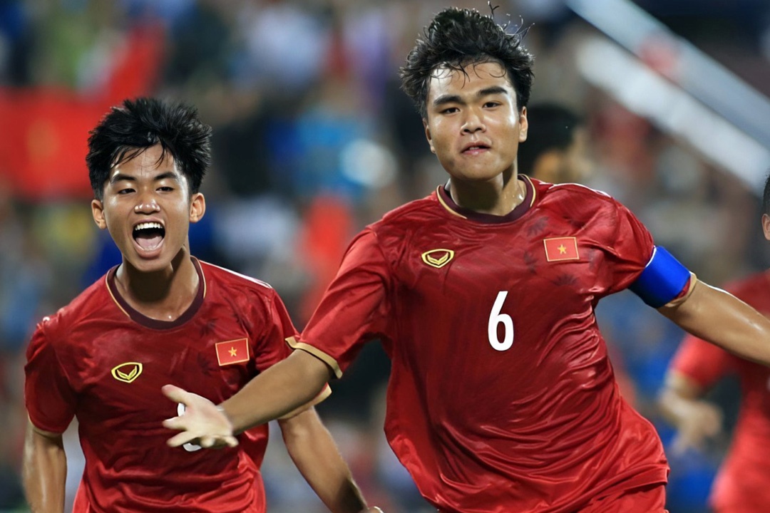 FPT Play phat song doc quyen Cup bong da U17 chau A hinh anh