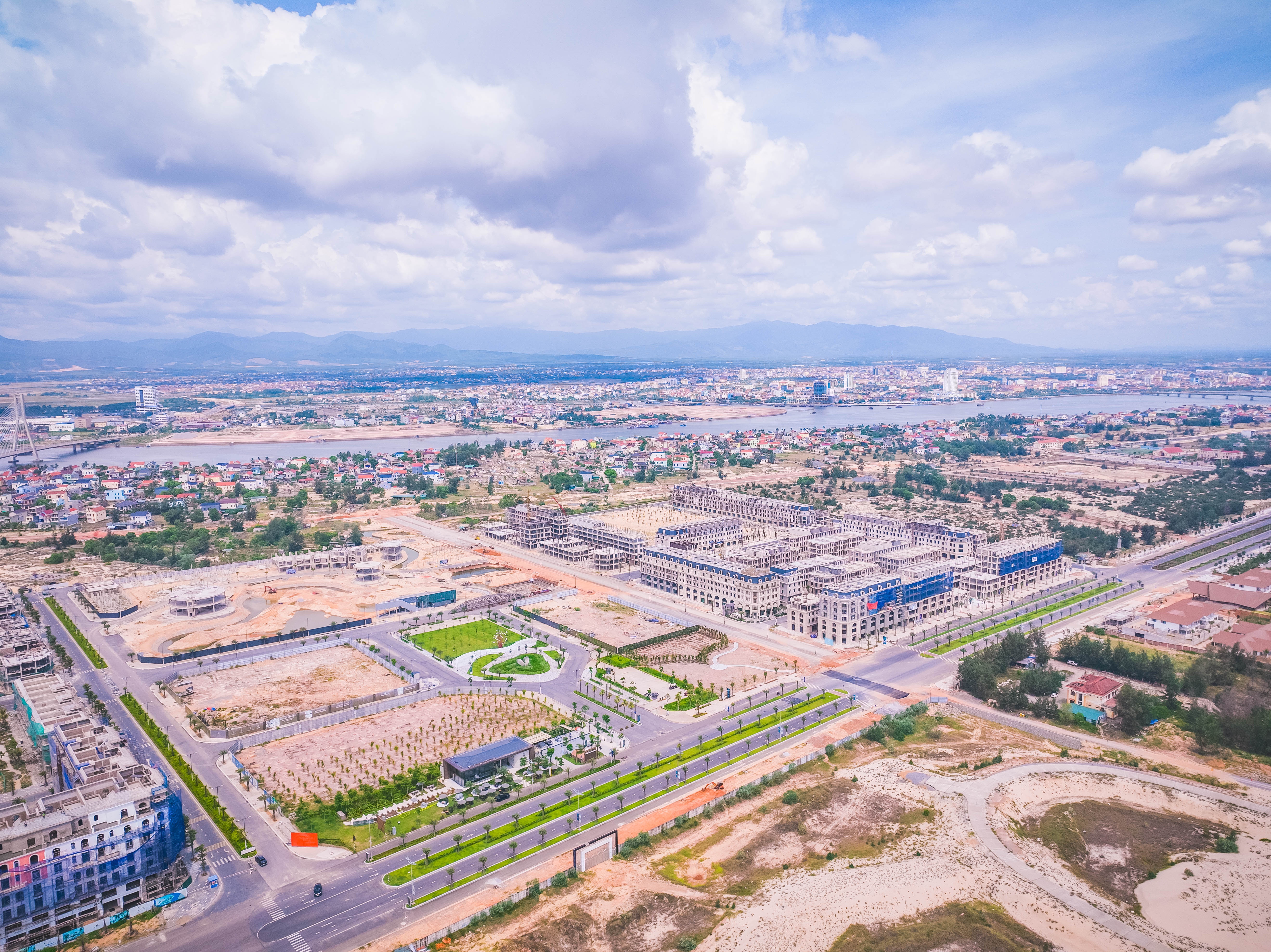 Regal Group, Regal Legend ảnh 2 Regal Group, Regal Legend anh 2