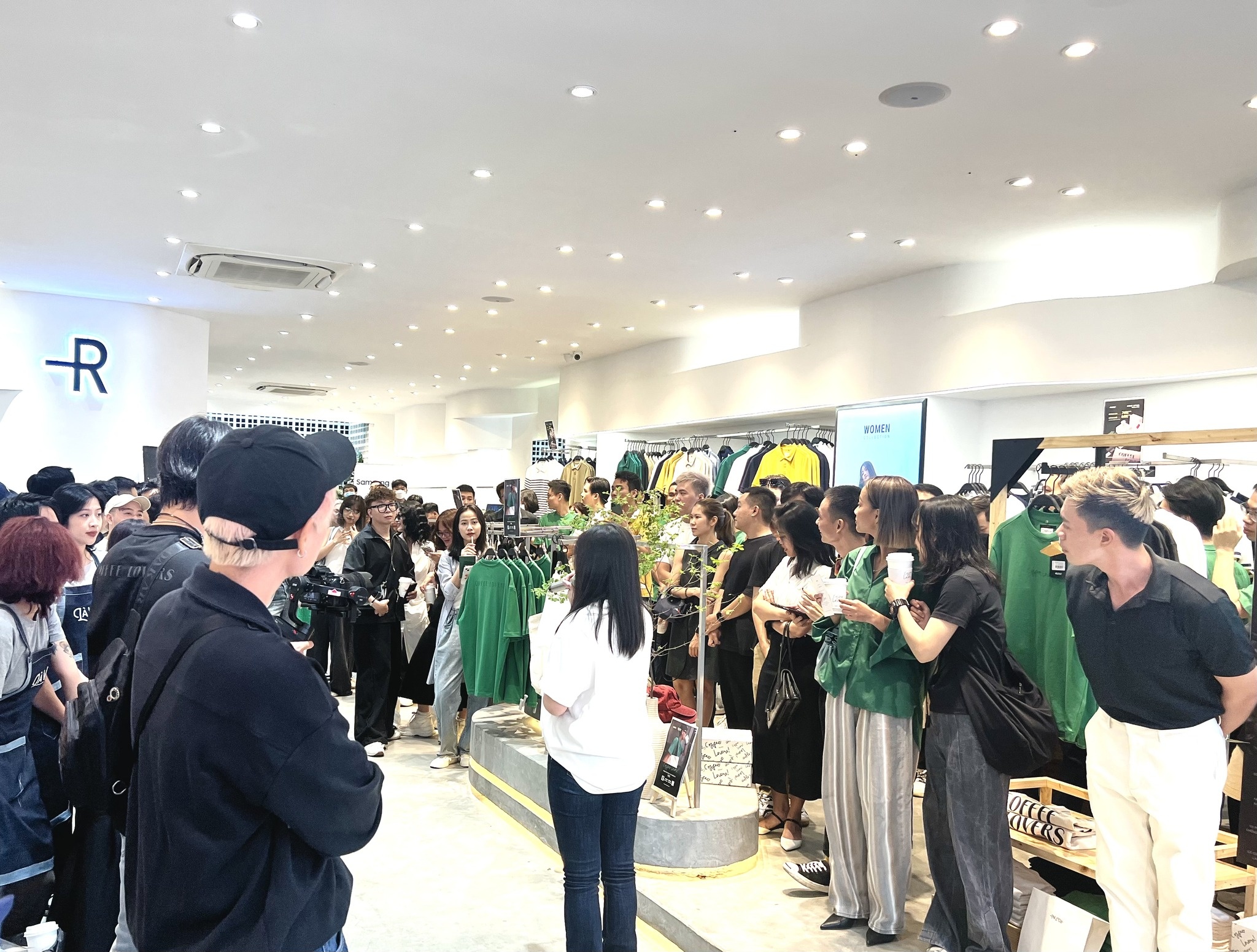 Routine,  Helly Tong anh 8