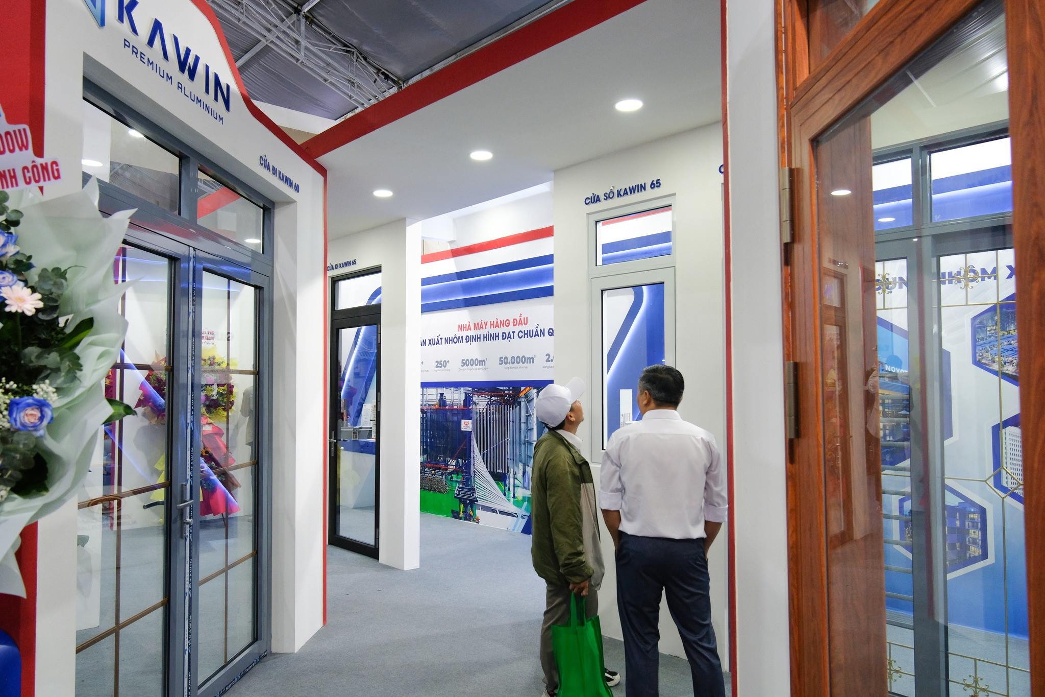 VietBuild,  nhom Xingfawindow anh 2