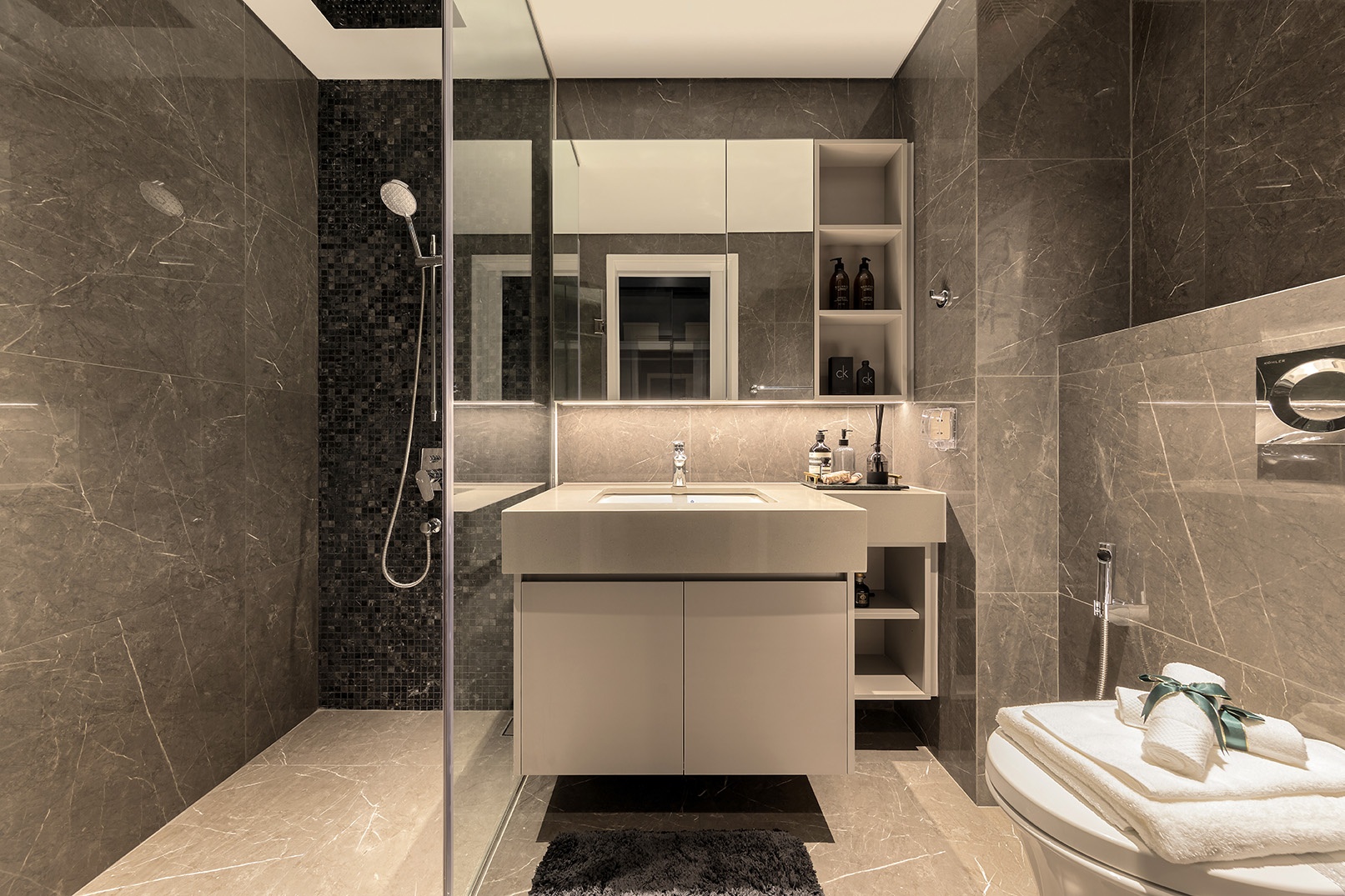 The Filmore Da Nang anh 5