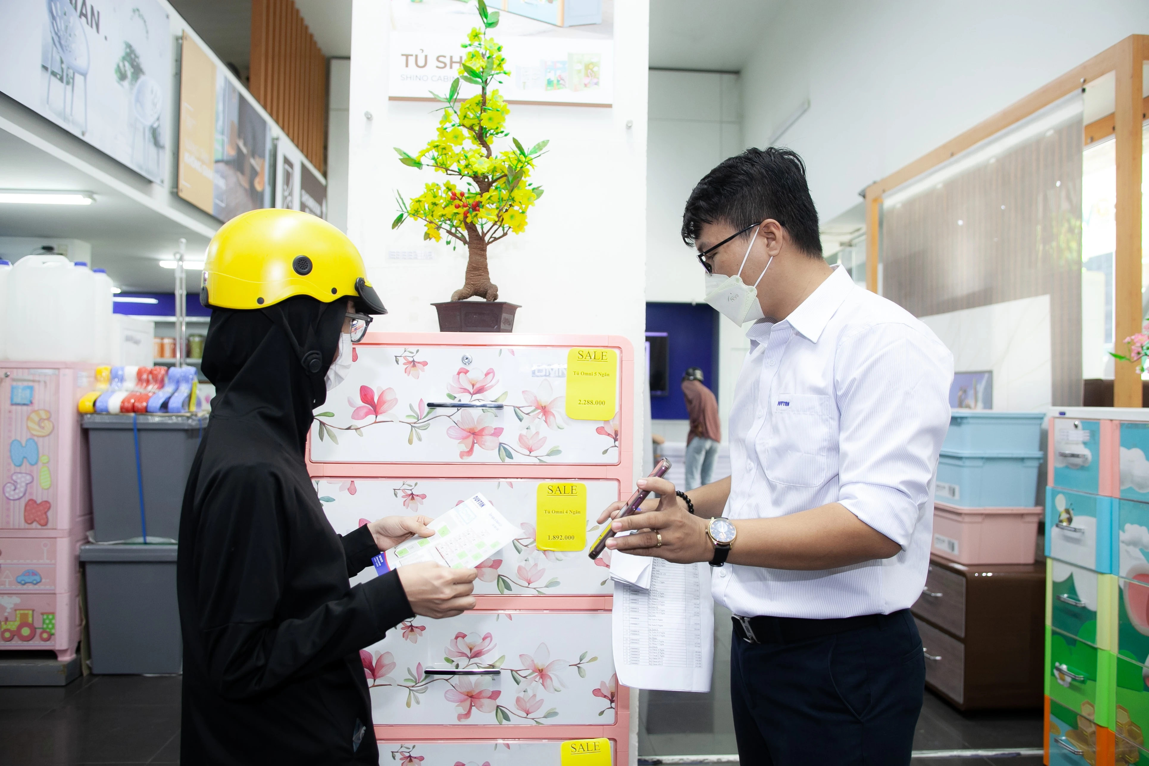 Nhua Duy Tan,  rac thai nhua anh 3