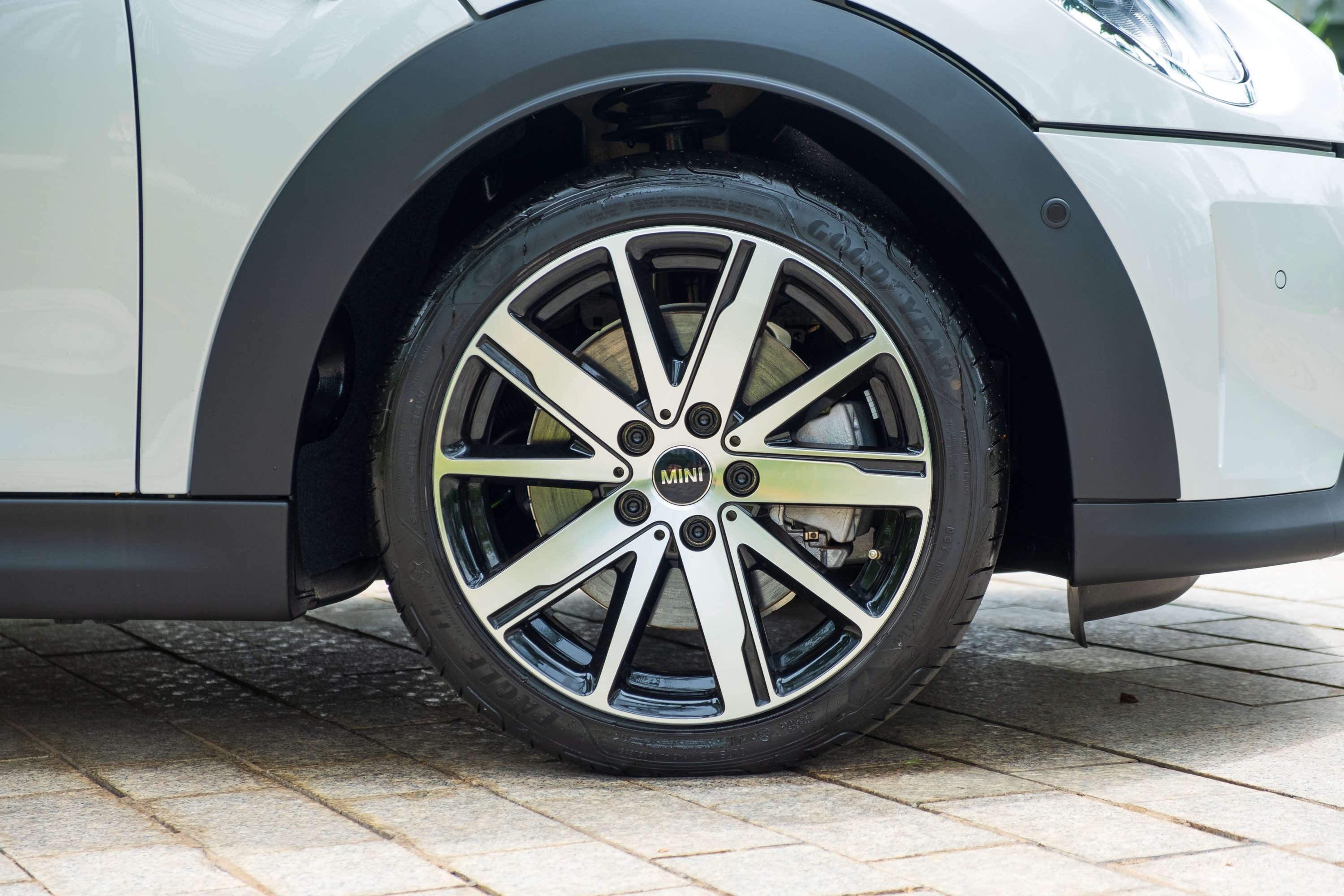 MINI 3-Cửa ảnh 4 MINI 3-Cua anh 4