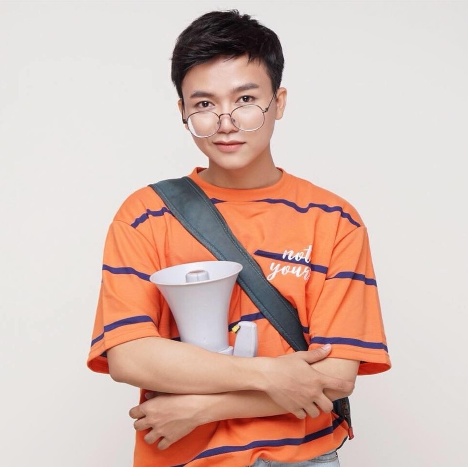 VFS,  Chon vua van anh 1