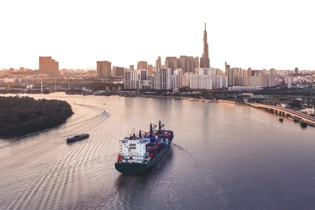 Vingroup, VinFast va Vinhomes gianh 5 giai vang tai FinanceAsia Awards hinh anh