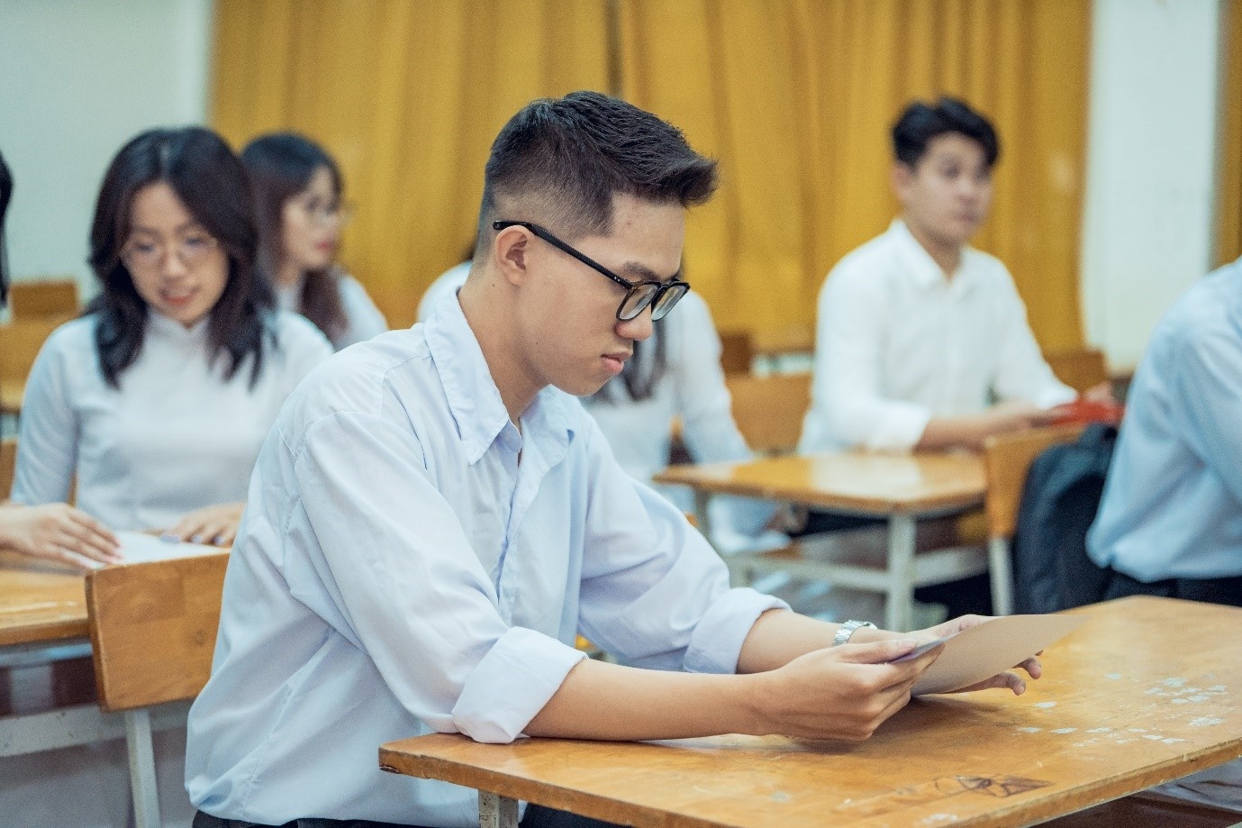 Cach vuot qua noi so, tu tin chinh phuc ky thi tot nghiep THPT hinh anh