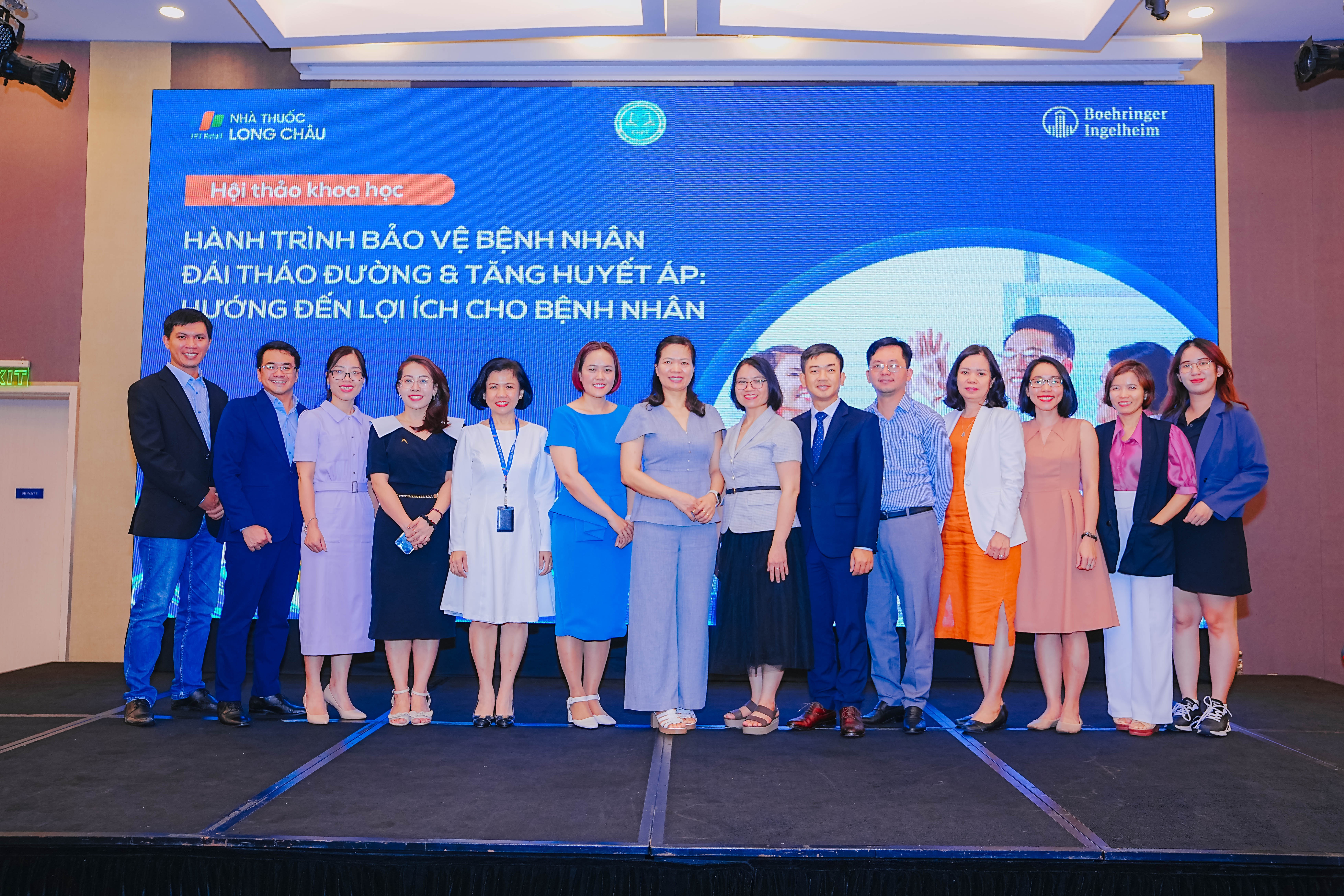 FPT Long Chau va Boehringer Ingelheim cap nhat kien thuc cho duoc si hinh anh